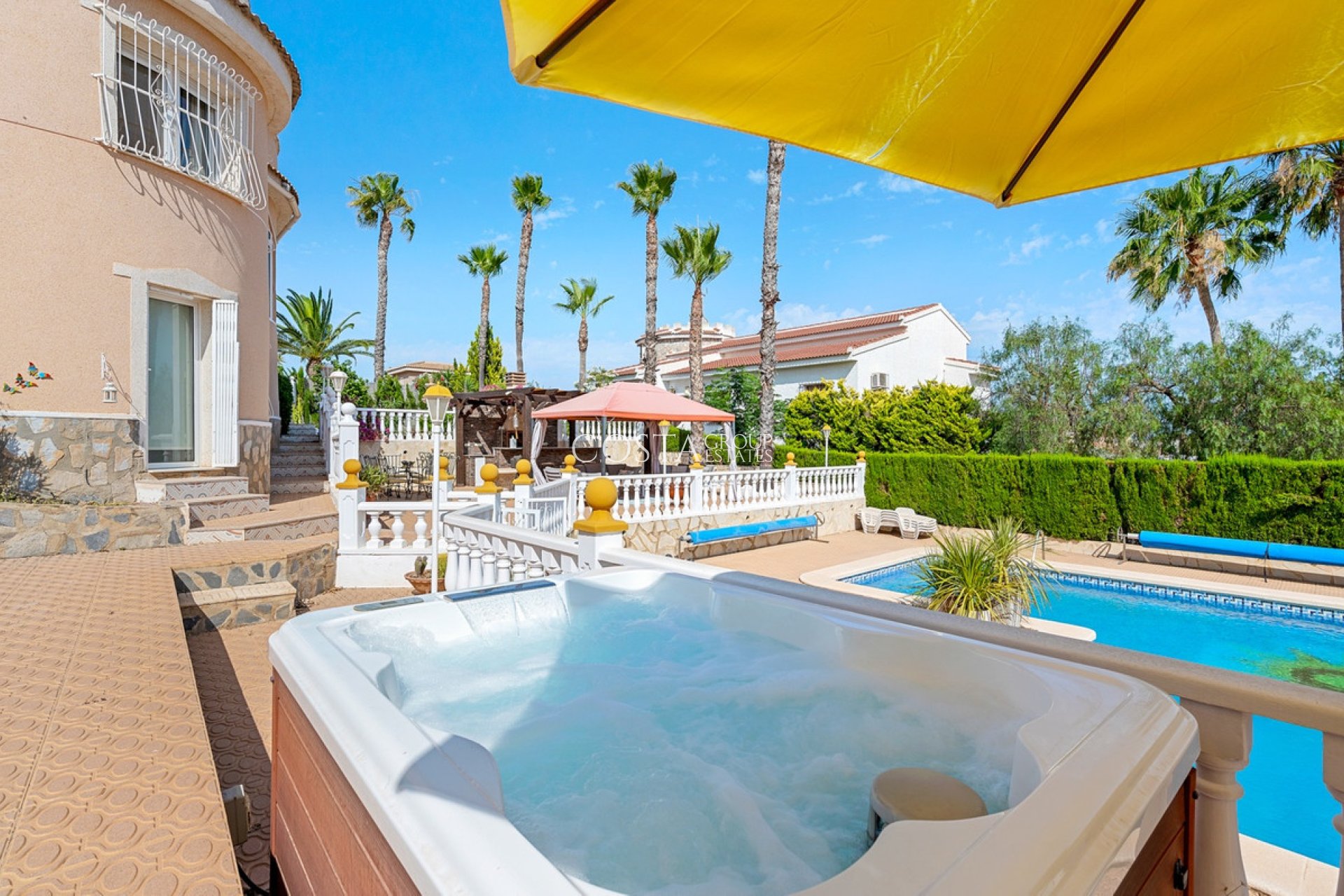 Resale - Villa -
Rojales - Ciudad Quesada