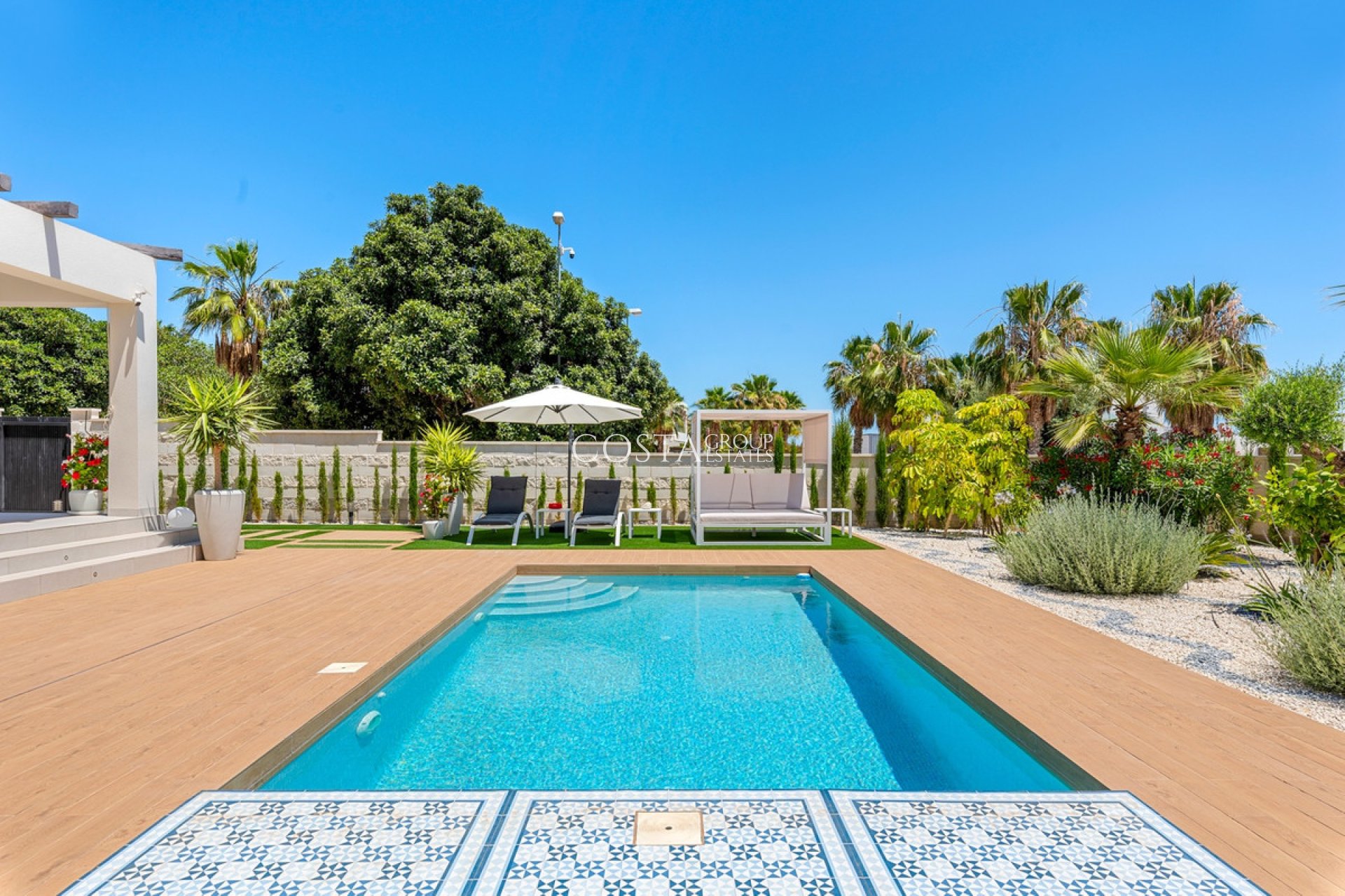 Resale - Villa -
Rojales - Ciudad Quesada