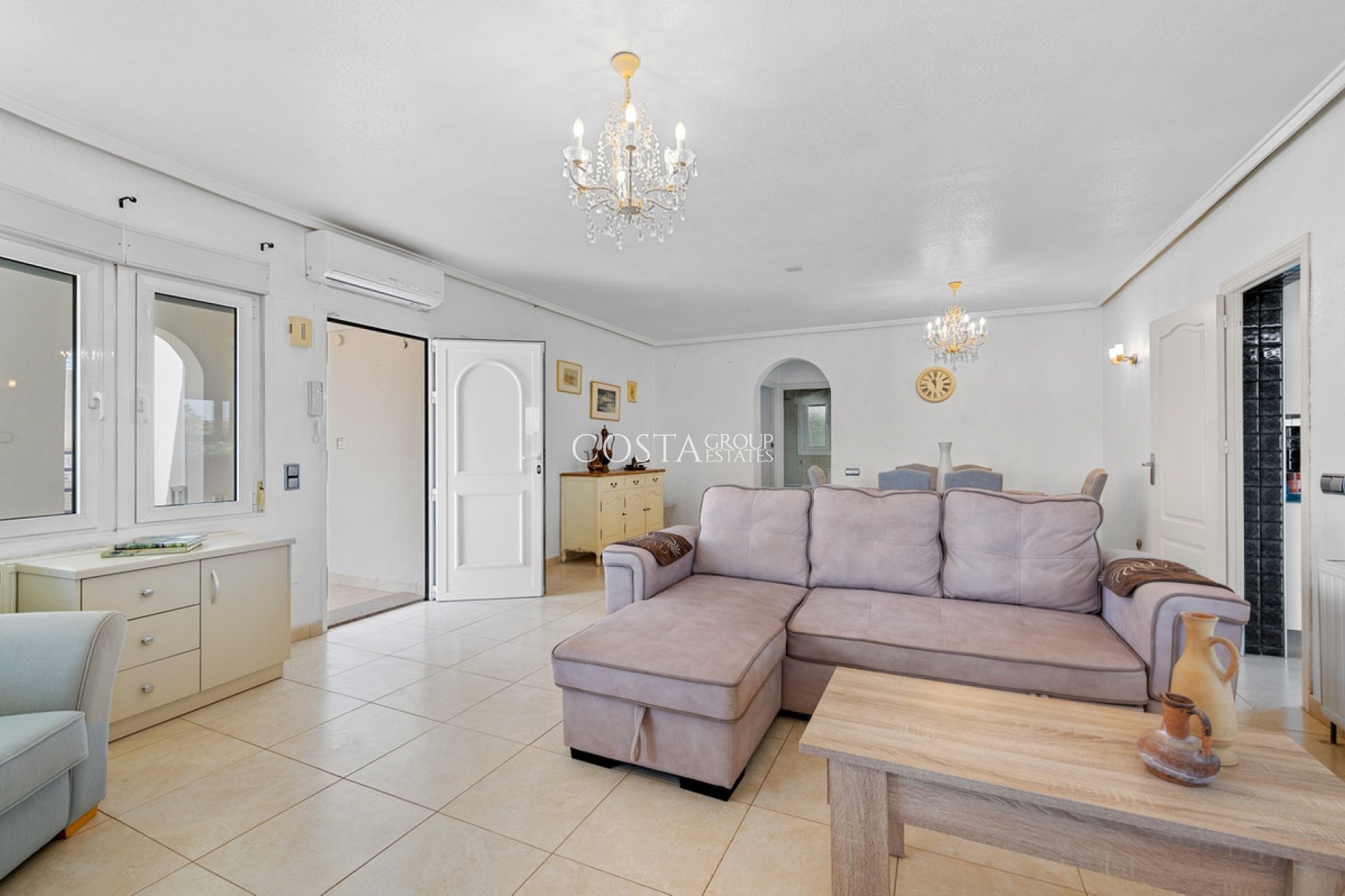 Resale - Villa -
Rojales - Ciudad Quesada