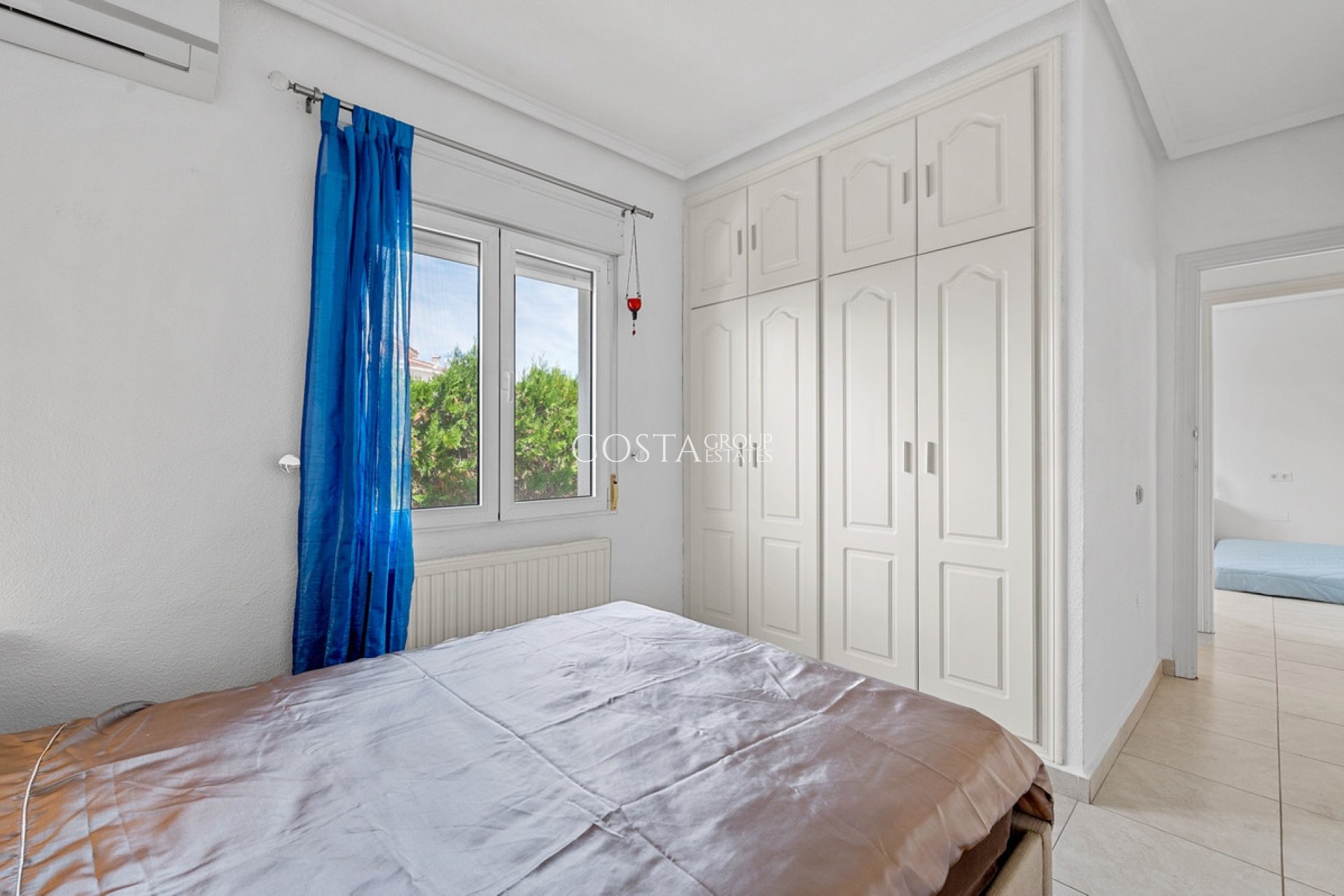 Resale - Villa -
Rojales - Ciudad Quesada