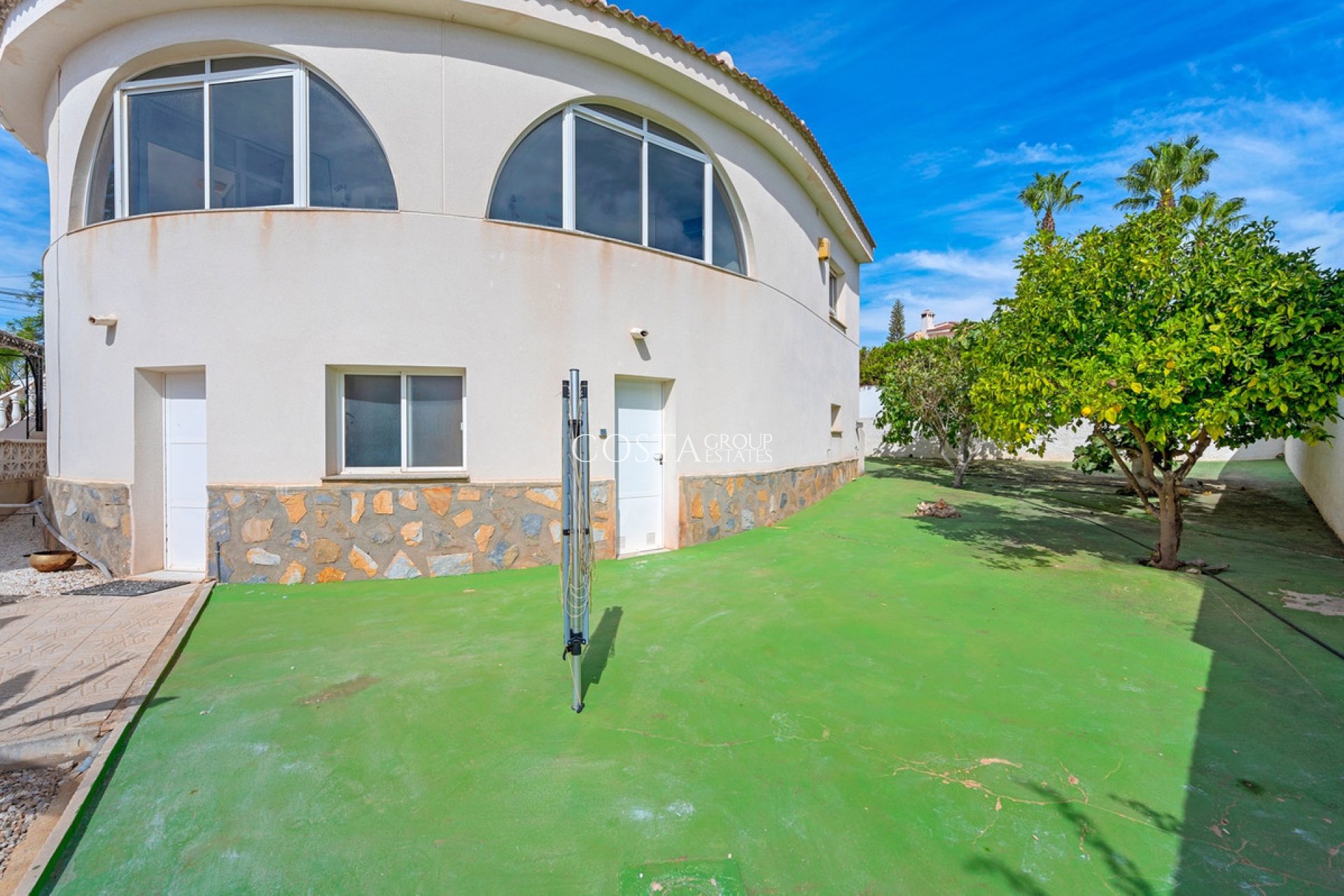 Resale - Villa -
Rojales - Ciudad Quesada