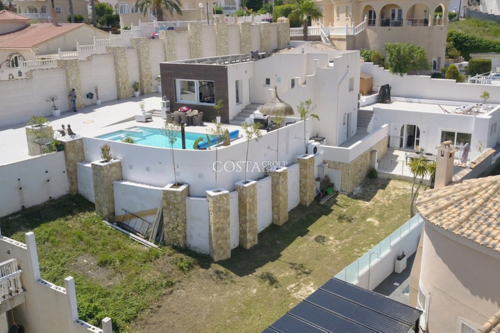 Resale - Villa -
Rojales - Ciudad Quesada