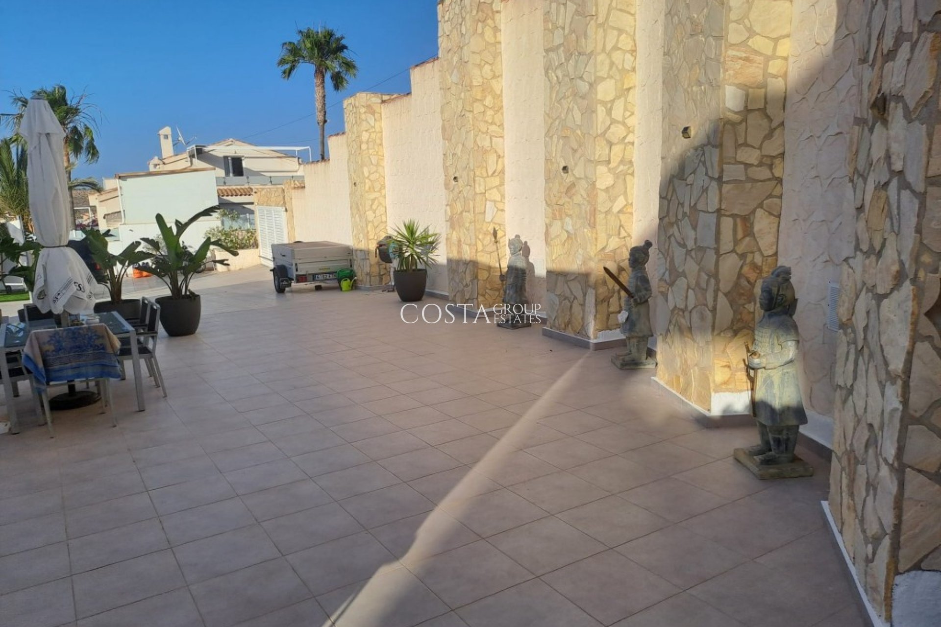 Resale - Villa -
Rojales - Ciudad Quesada