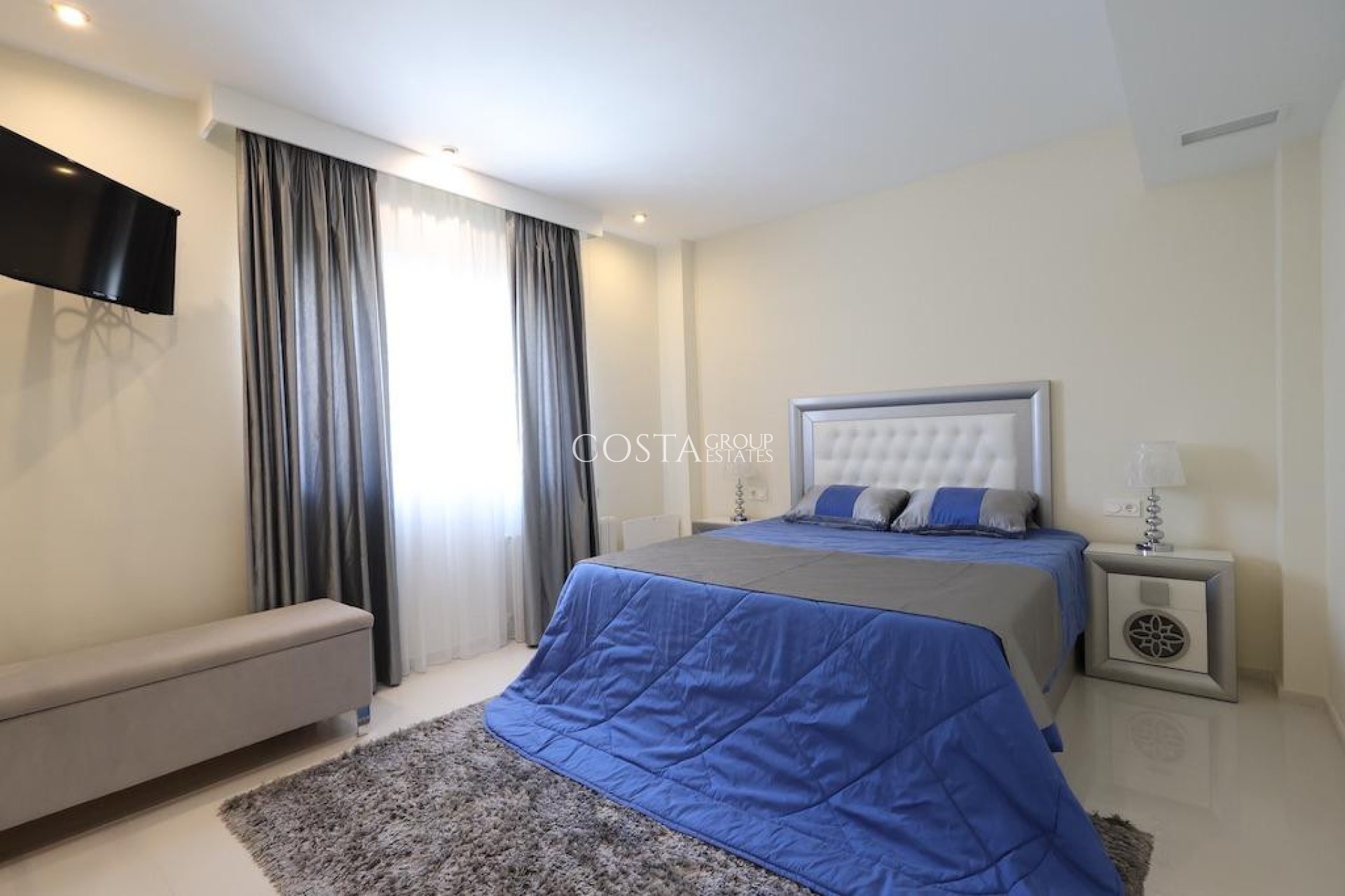 Resale - Villa -
Rojales - Ciudad Quesada