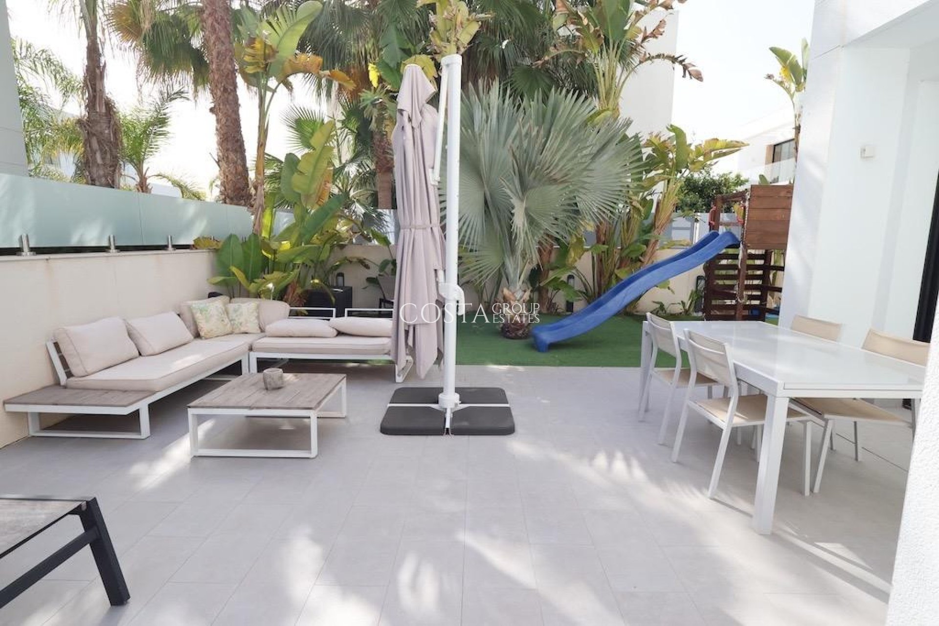 Resale - Villa -
Rojales - Ciudad Quesada