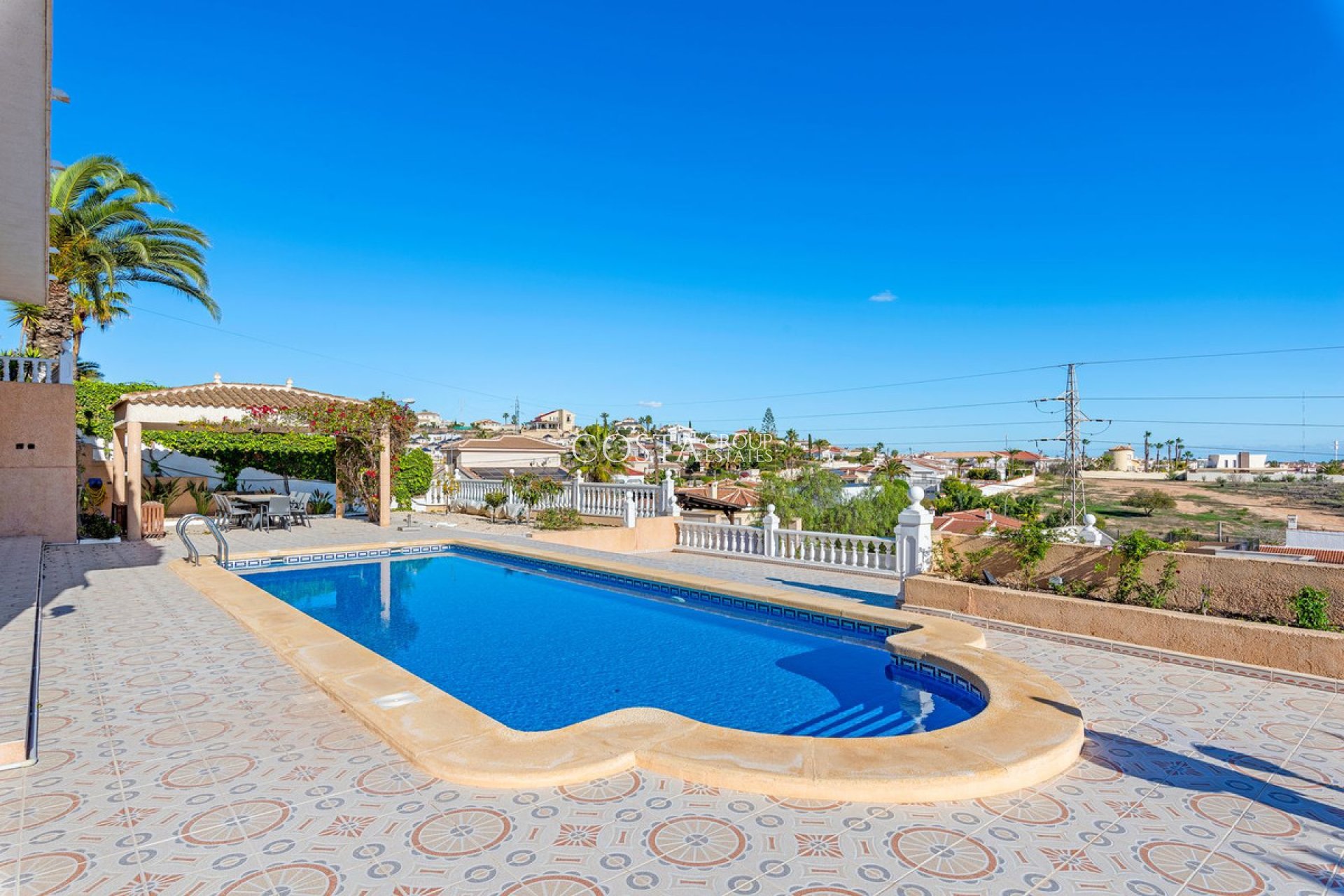 Resale - Villa -
Rojales - Ciudad Quesada