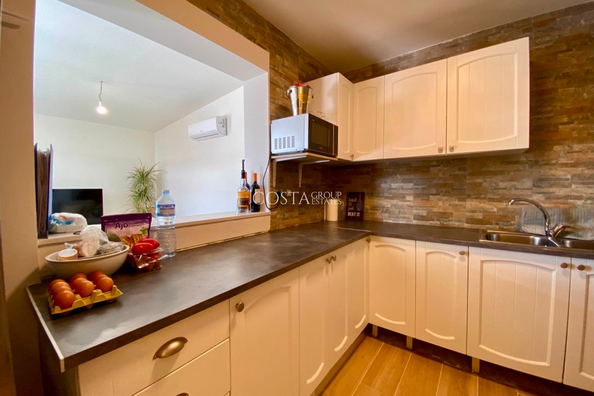 Resale - Villa -
Rojales - Ciudad Quesada