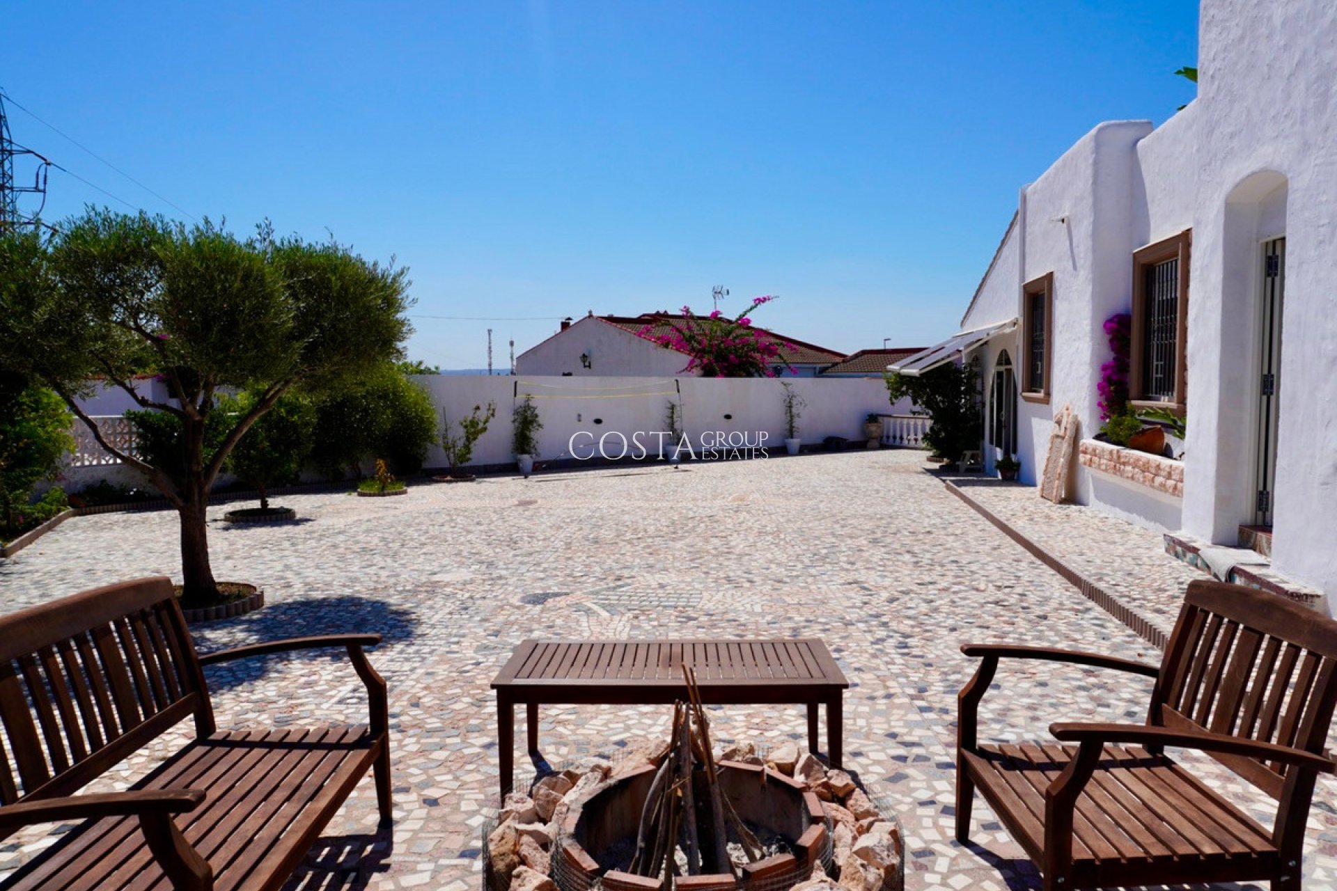 Resale - Villa -
Rojales - Ciudad Quesada