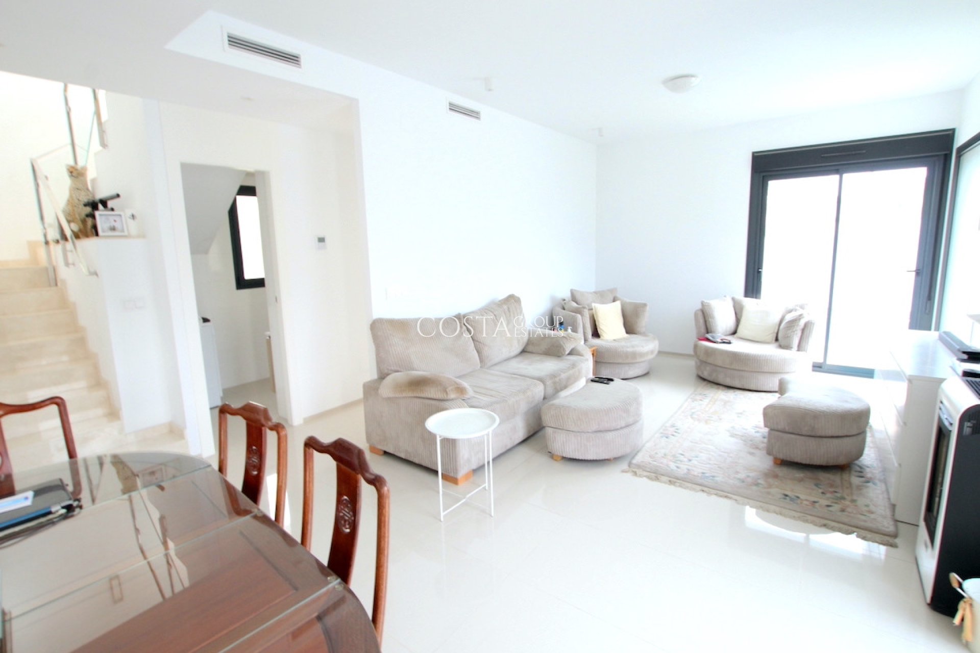 Resale - Villa -
Rojales - Ciudad Quesada