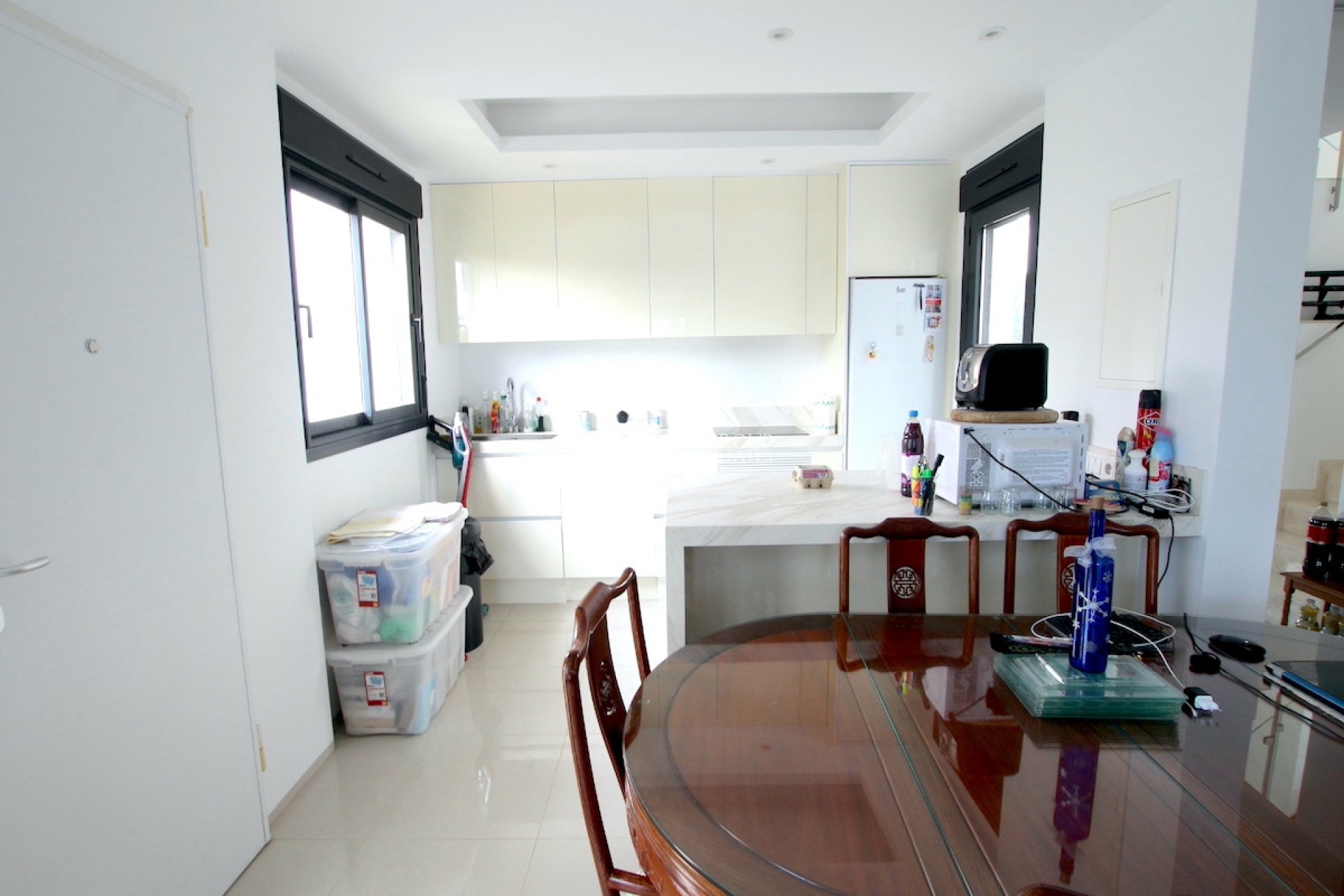 Resale - Villa -
Rojales - Ciudad Quesada