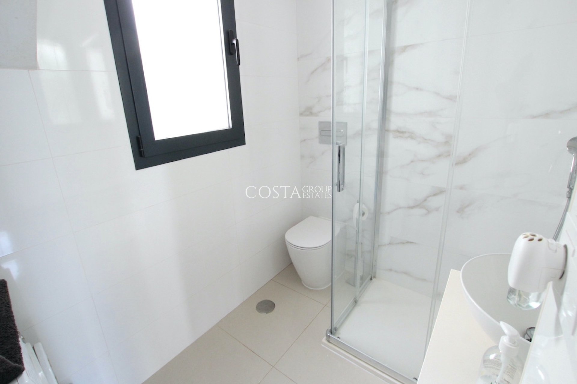 Resale - Villa -
Rojales - Ciudad Quesada