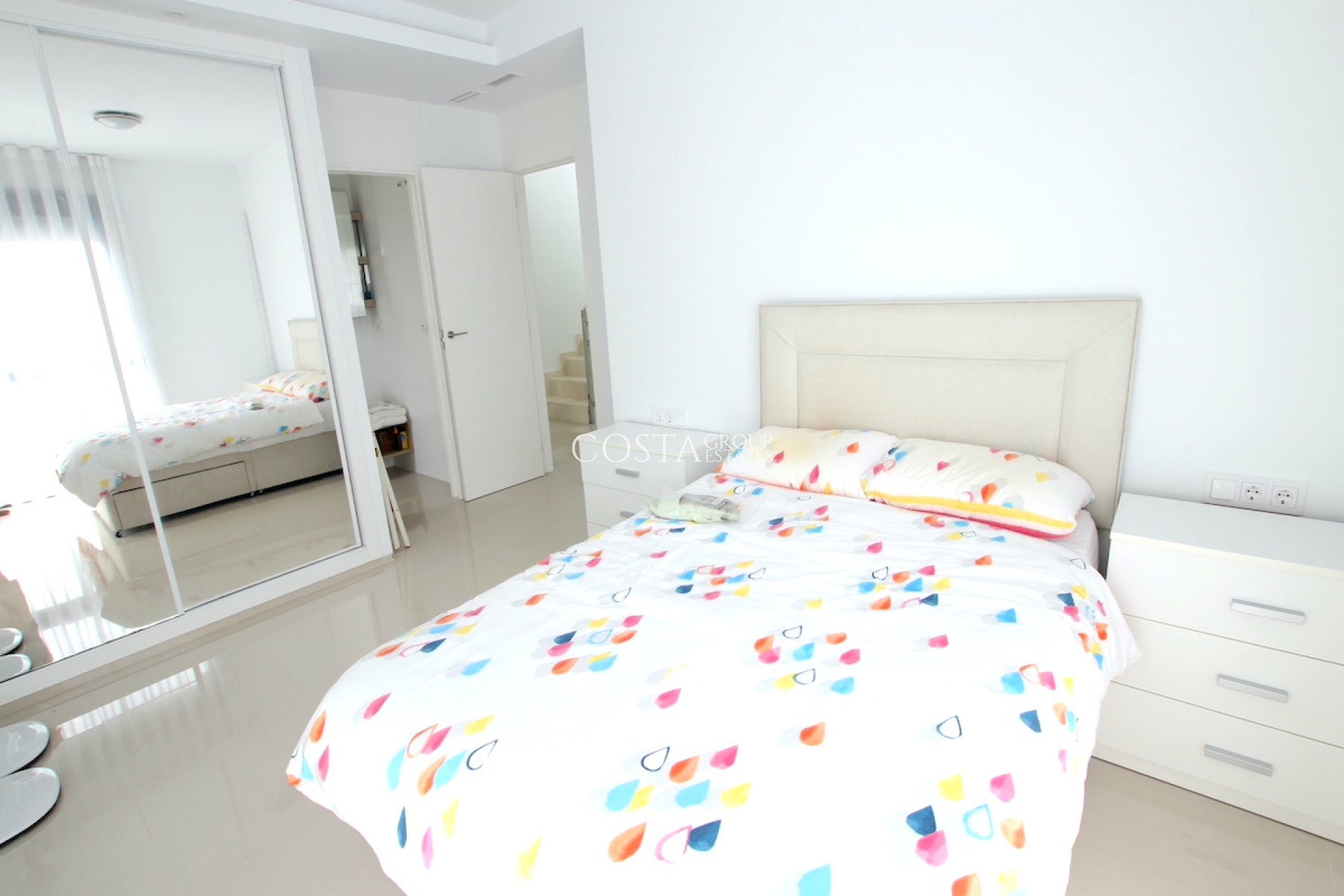 Resale - Villa -
Rojales - Ciudad Quesada