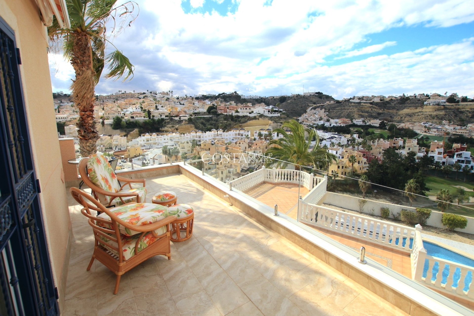 Resale - Villa -
Rojales - Ciudad Quesada