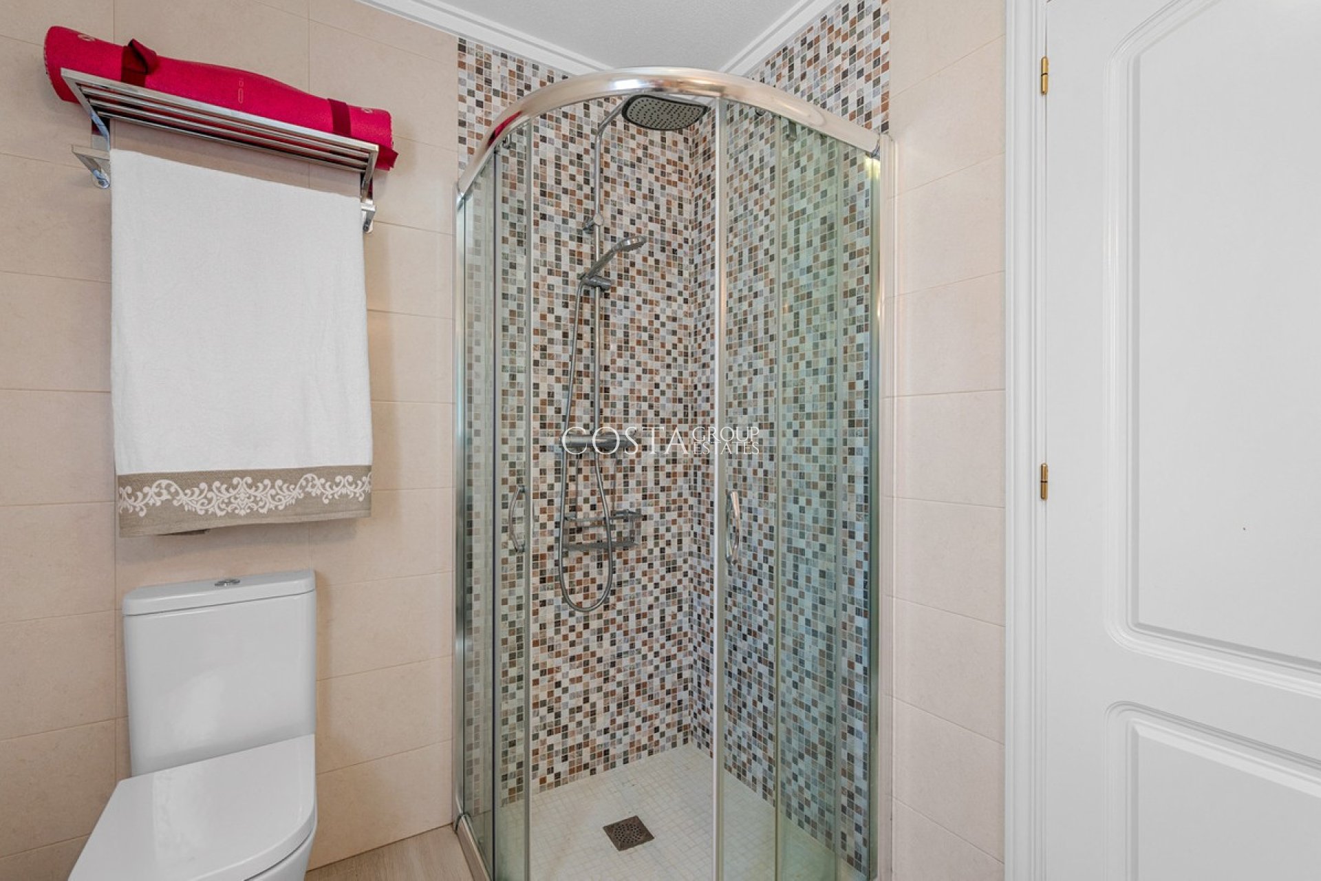 Resale - Villa -
Rojales - Ciudad Quesada