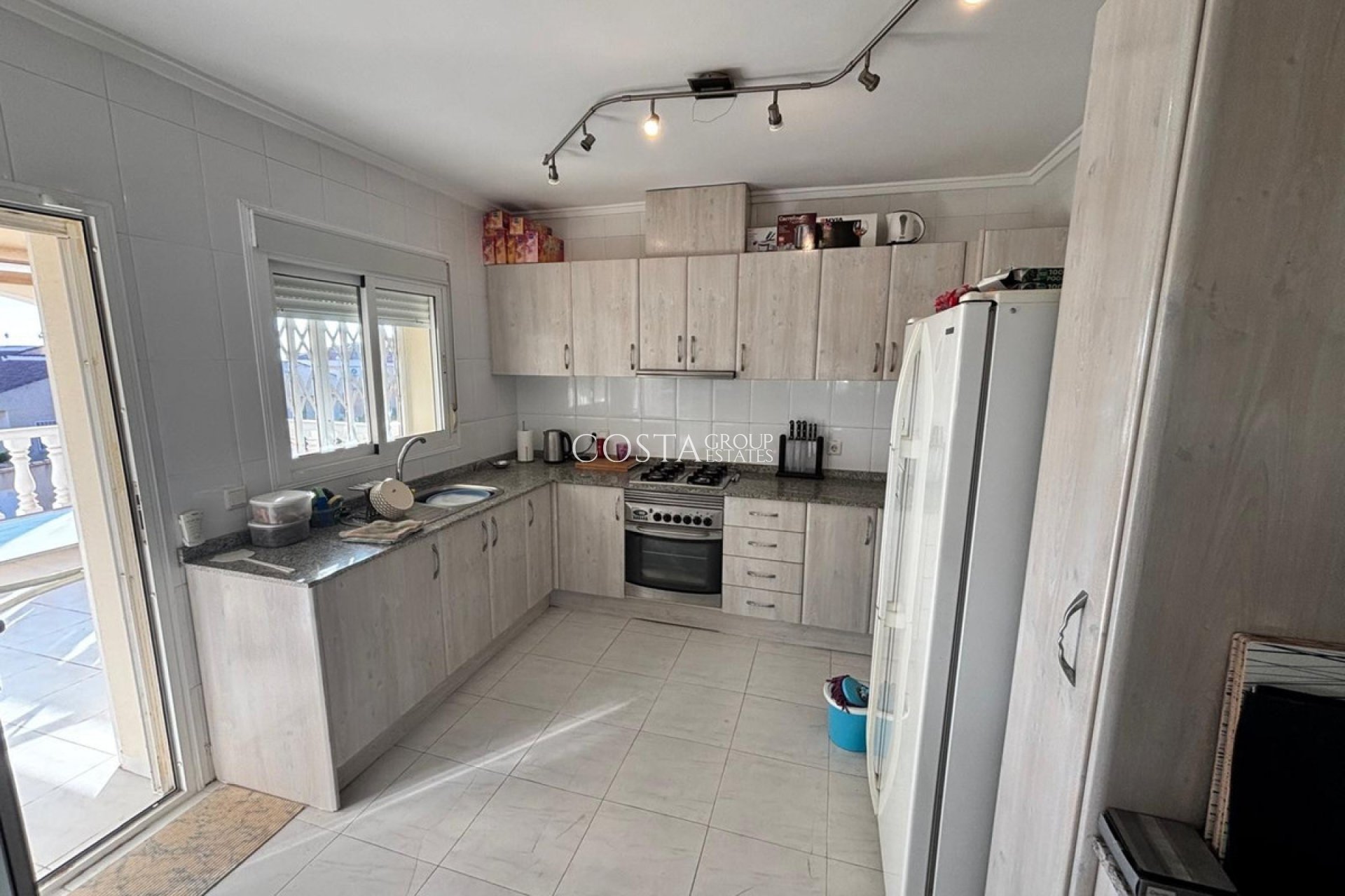 Resale - Villa -
Rojales - Ciudad Quesada