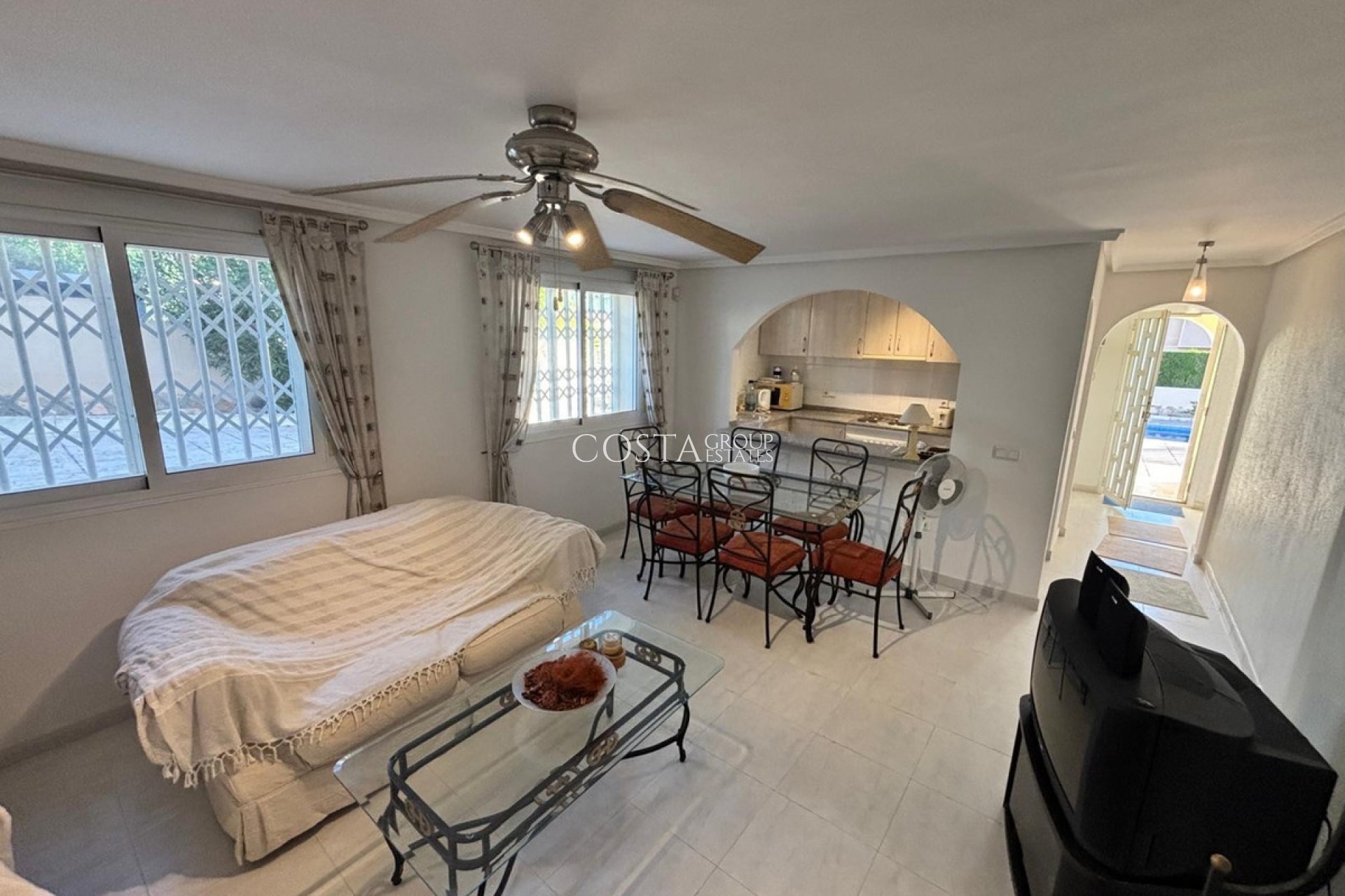 Resale - Villa -
Rojales - Ciudad Quesada