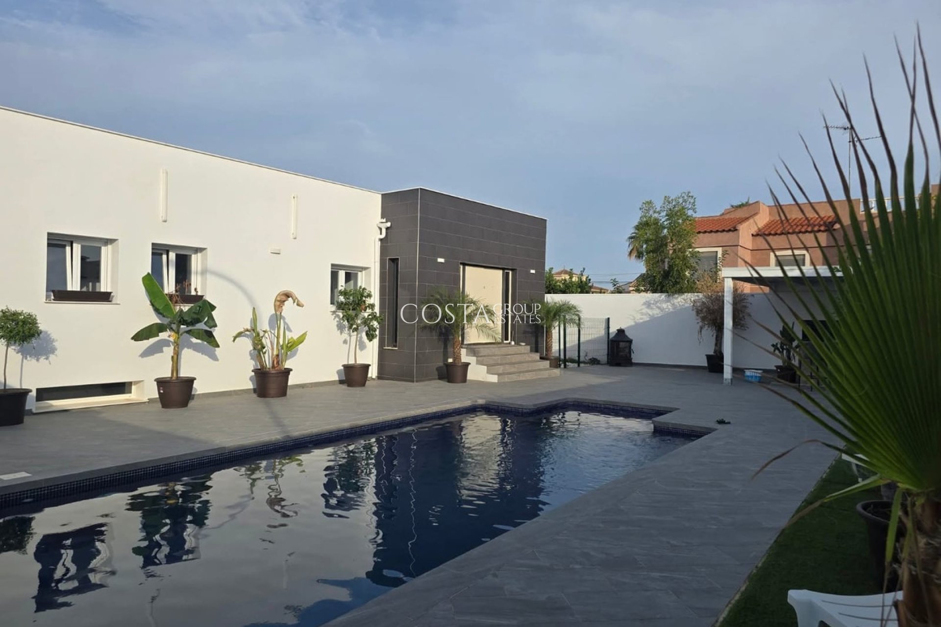 Resale - Villa -
Rojales - Ciudad Quesada