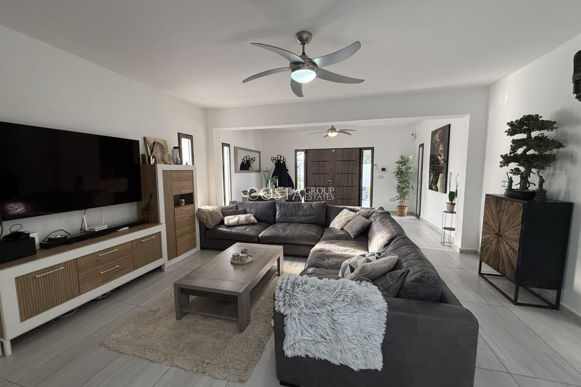 Resale - Villa -
Rojales - Ciudad Quesada