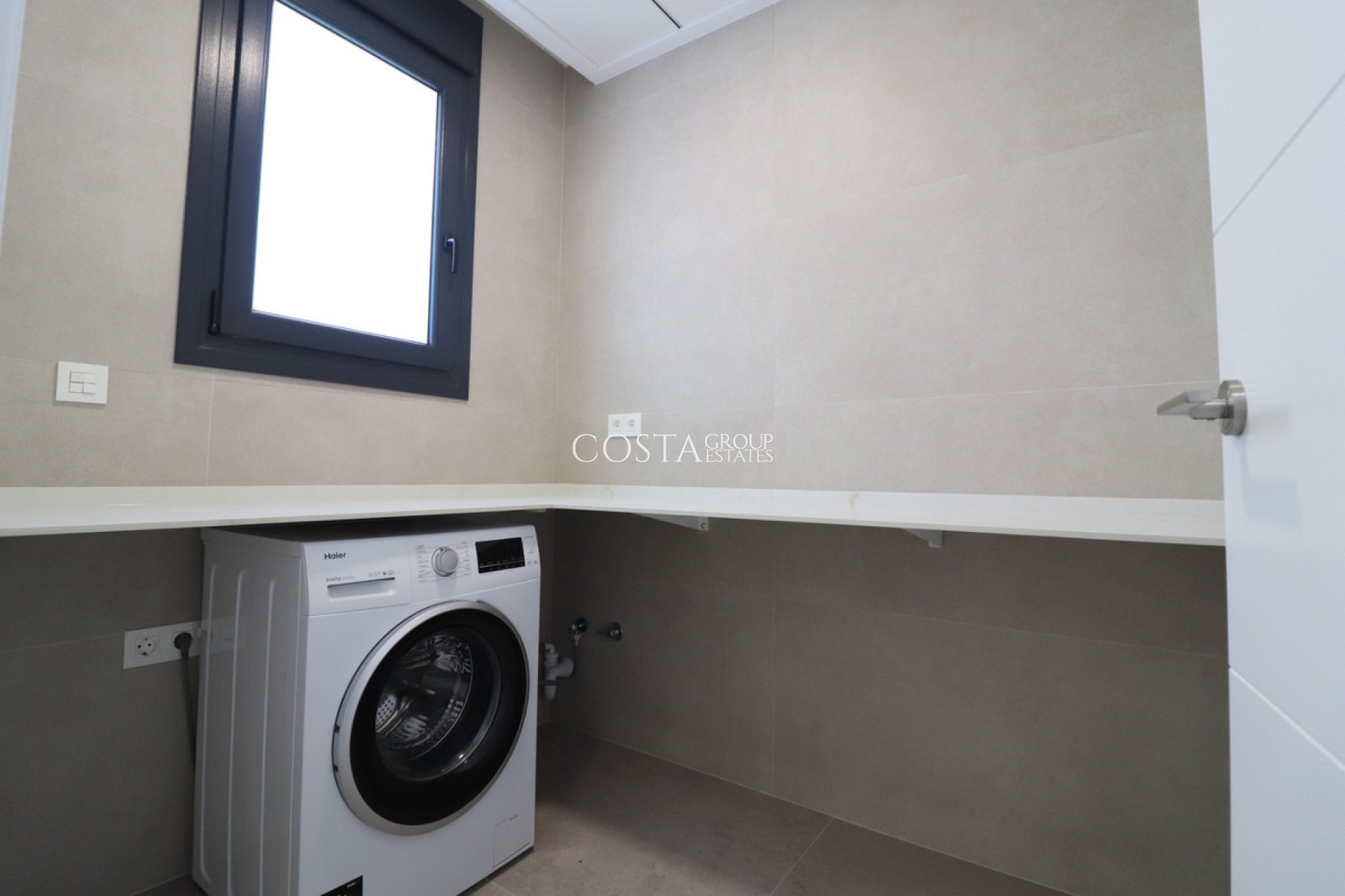 Resale - Villa -
Rojales - Ciudad Quesada