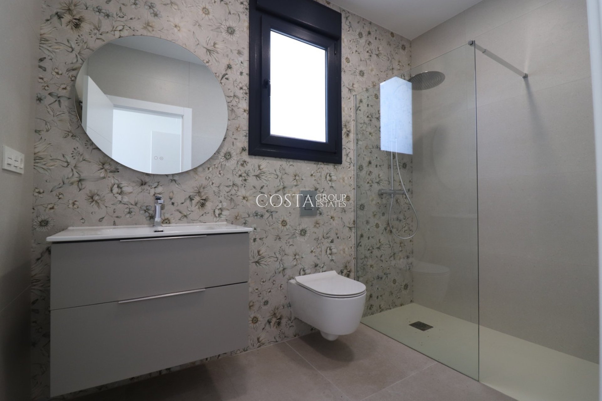 Resale - Villa -
Rojales - Ciudad Quesada