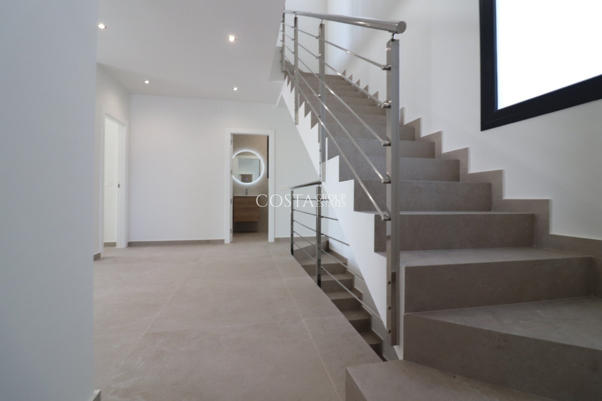 Resale - Villa -
Rojales - Ciudad Quesada