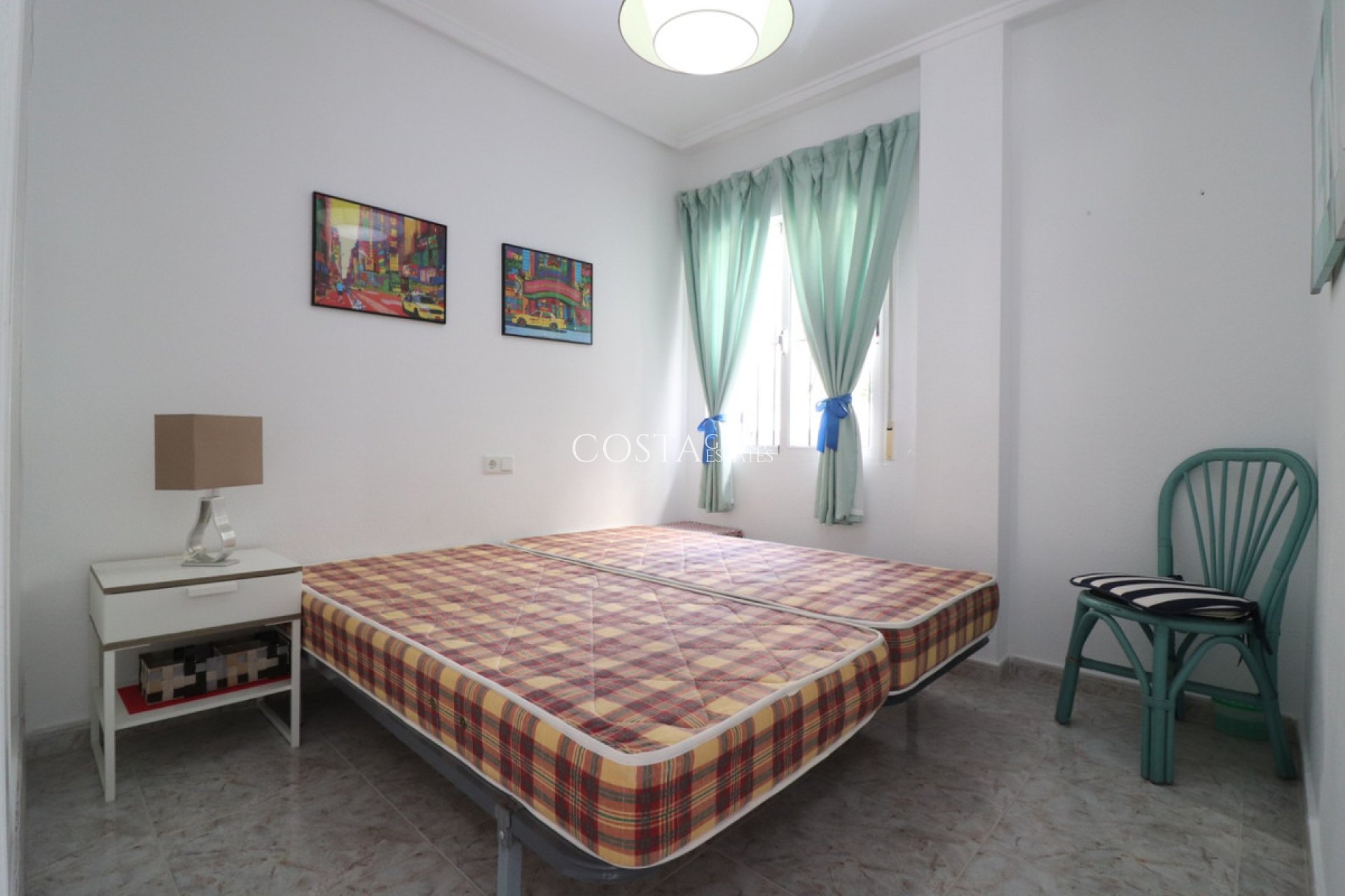 Resale - Villa -
Rojales - Ciudad Quesada