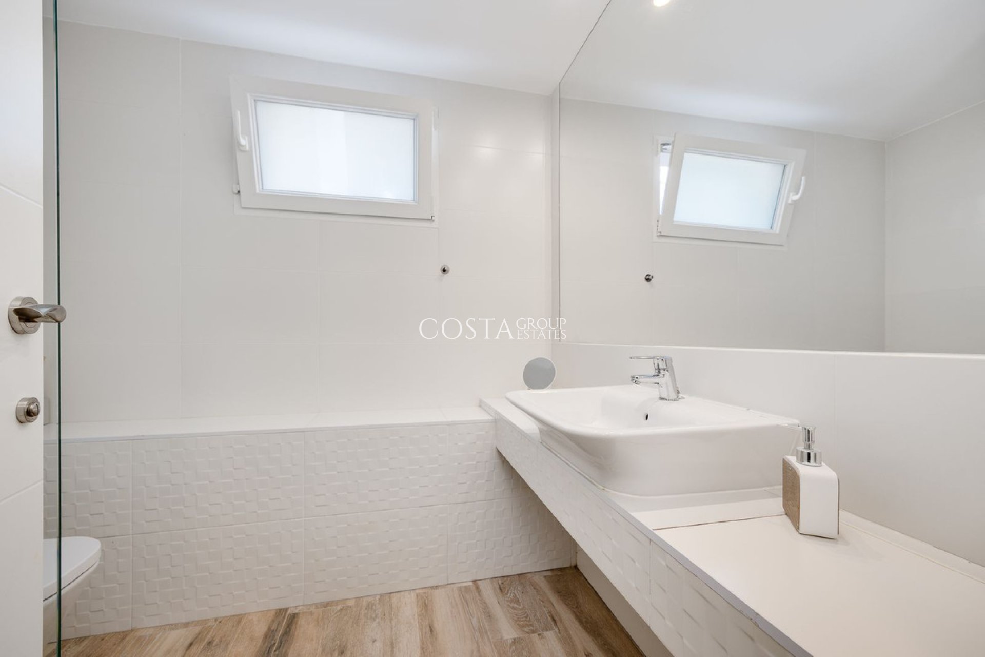 Resale - Villa -
Rojales - Ciudad Quesada