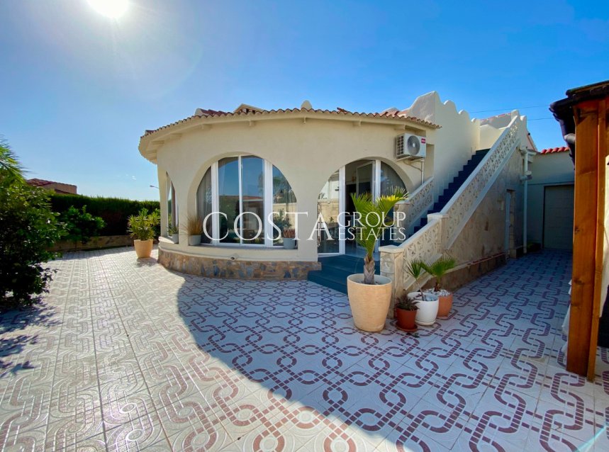 Resale - Villa -
Rojales - Ciudad Quesada