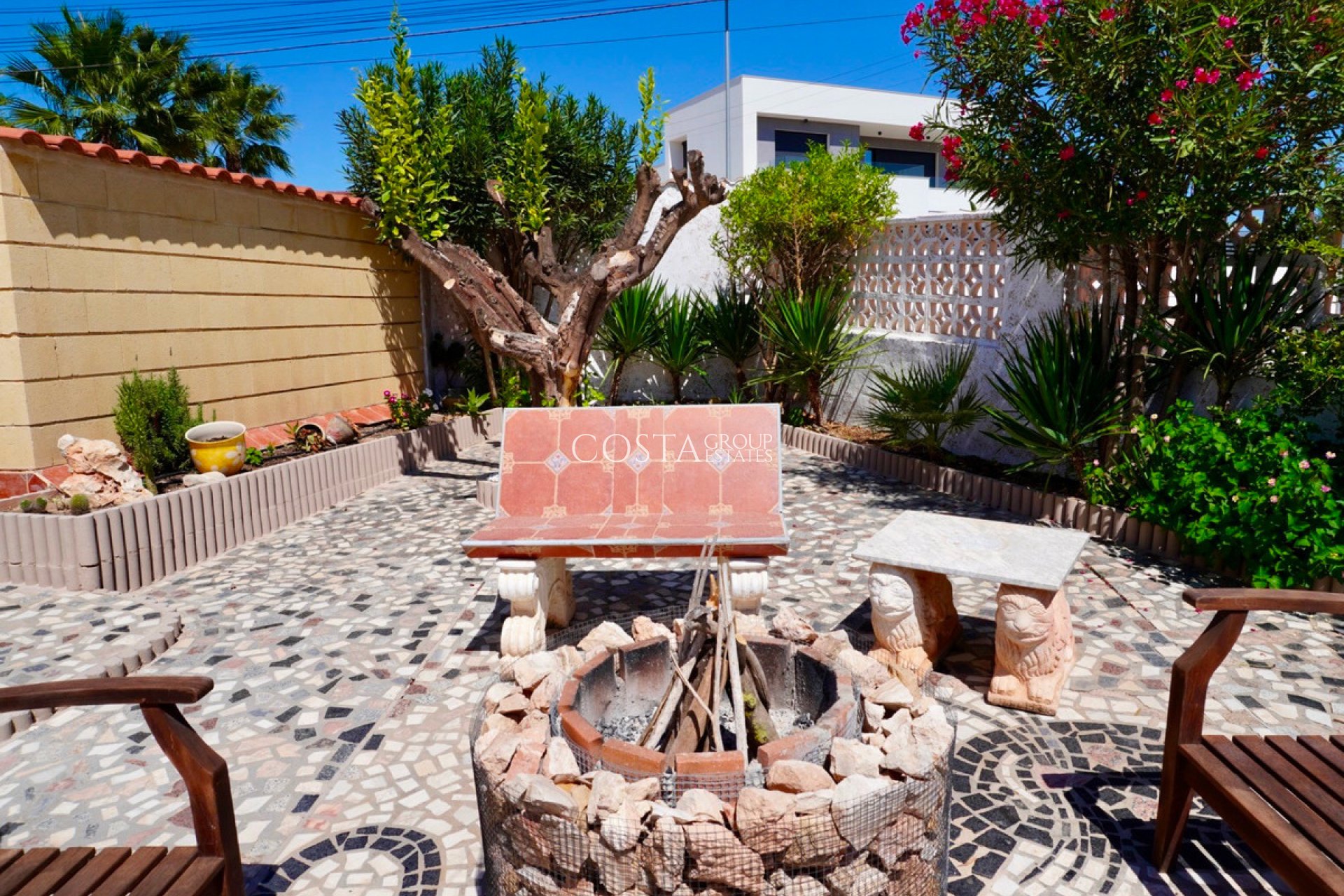 Resale - Villa -
Rojales - Ciudad Quesada