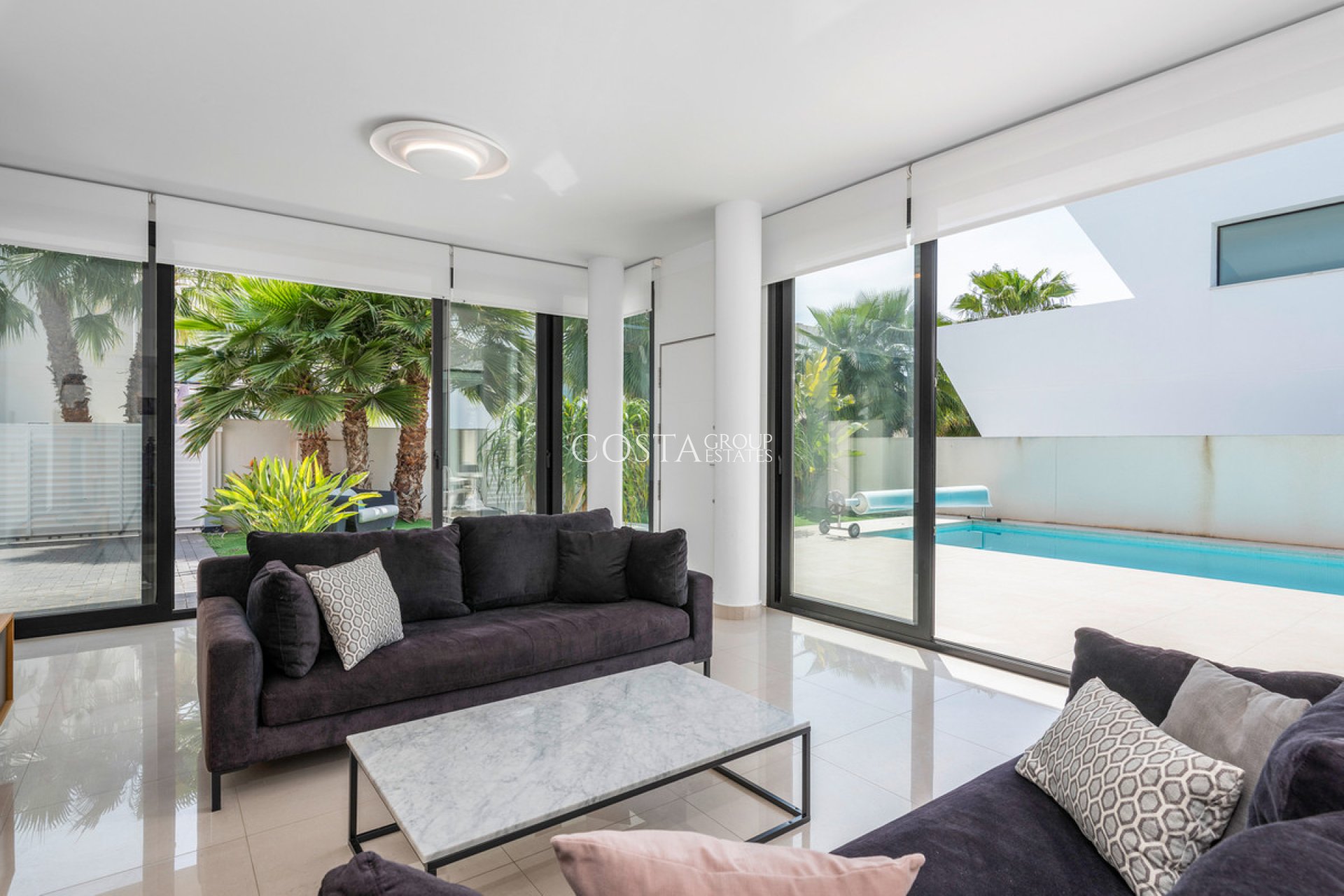 Resale - Villa -
Rojales - Ciudad Quesada