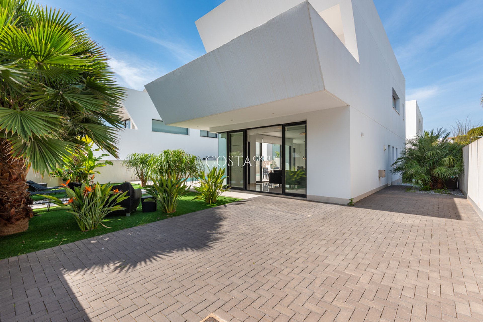 Resale - Villa -
Rojales - Ciudad Quesada