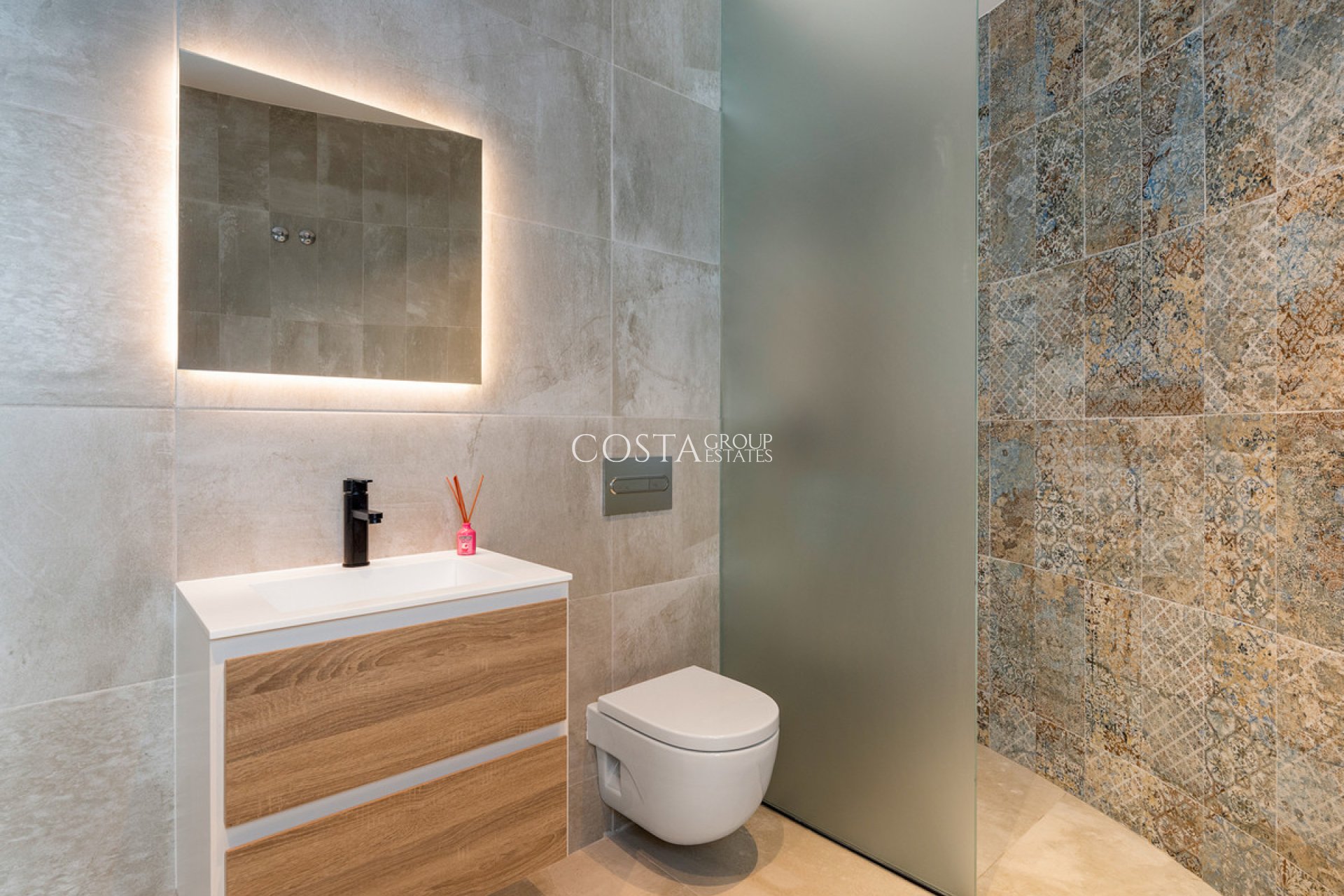 Resale - Villa -
Rojales - Ciudad Quesada