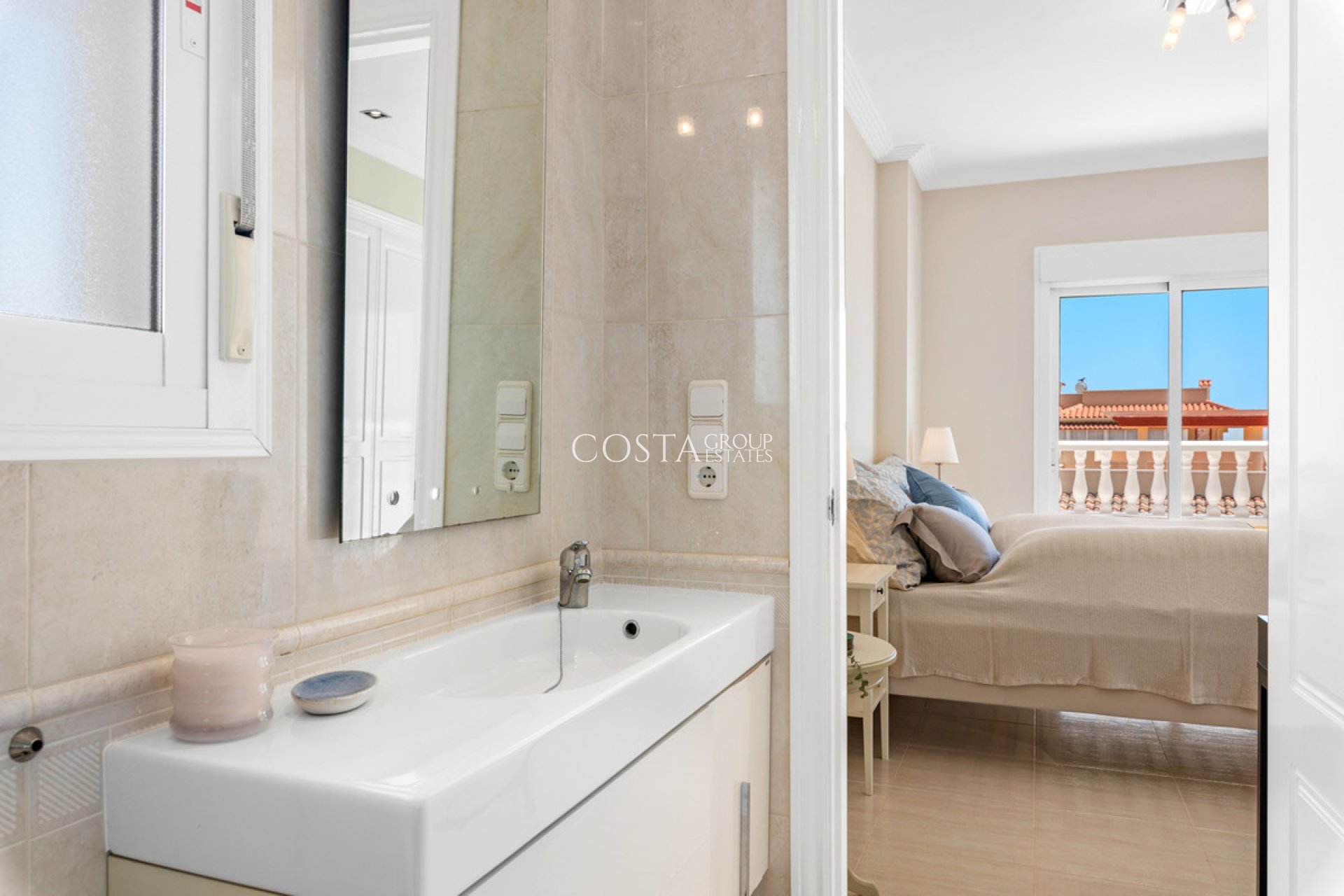 Resale - Villa -
Rojales - Ciudad Quesada