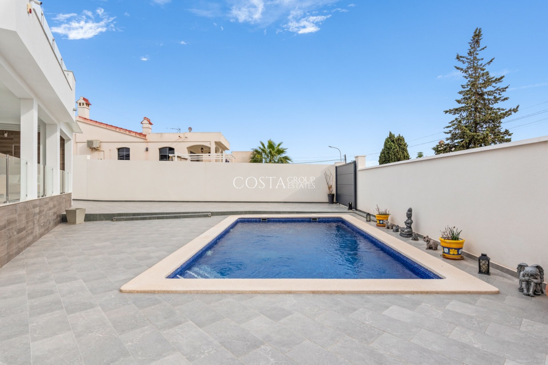 Resale - Villa -
Rojales - Ciudad Quesada