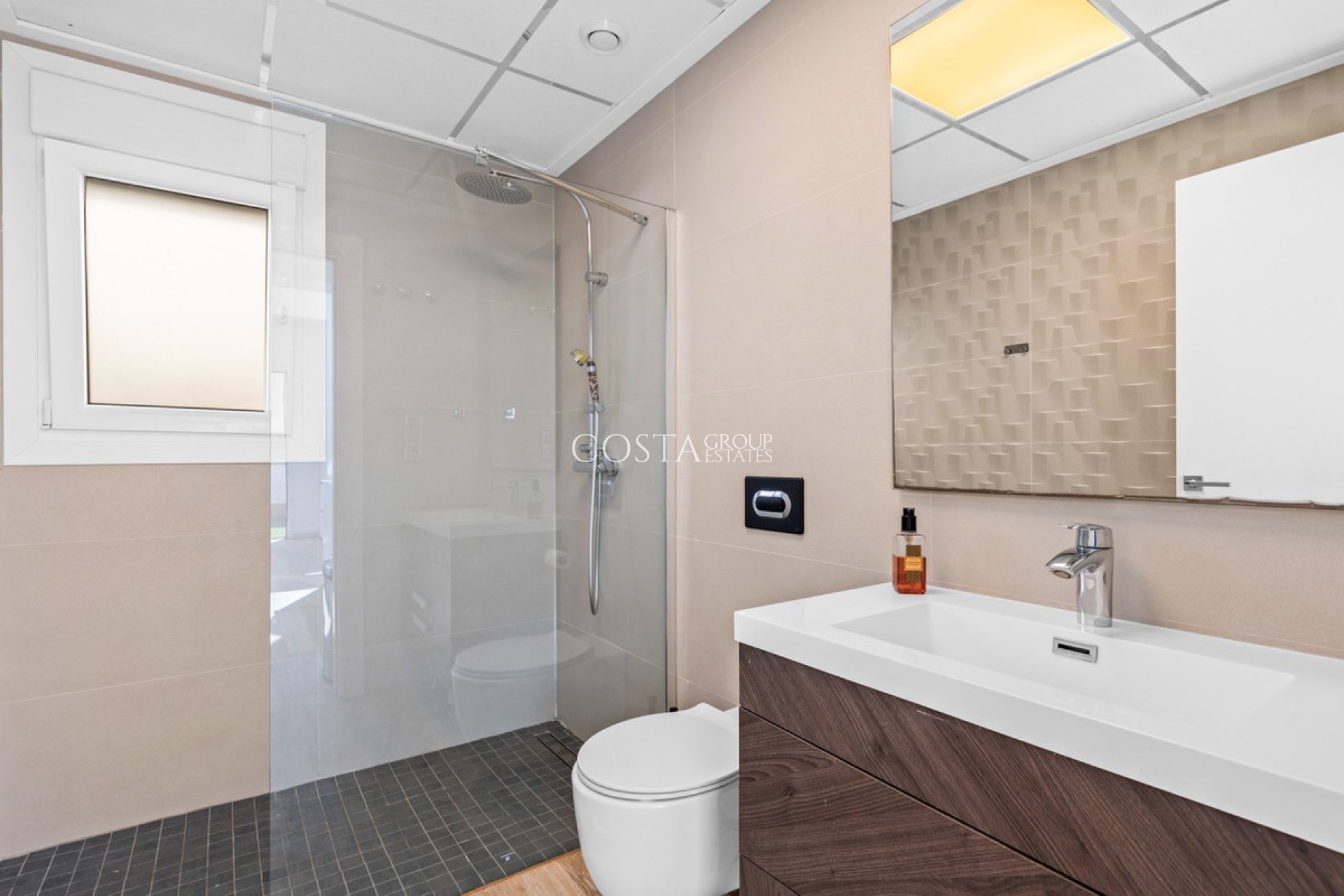 Resale - Villa -
Rojales - Ciudad Quesada