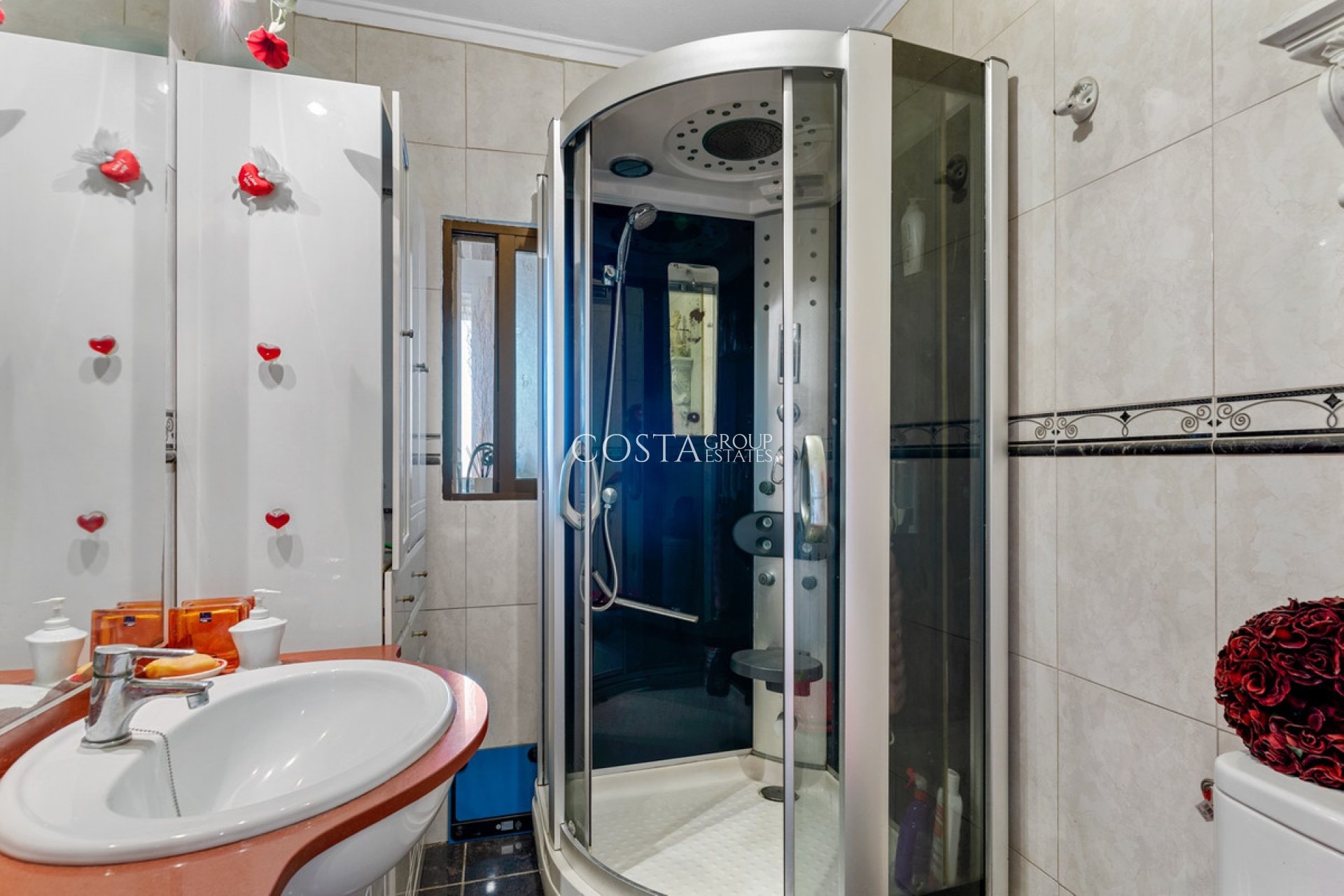 Resale - Villa -
Rojales - Ciudad Quesada