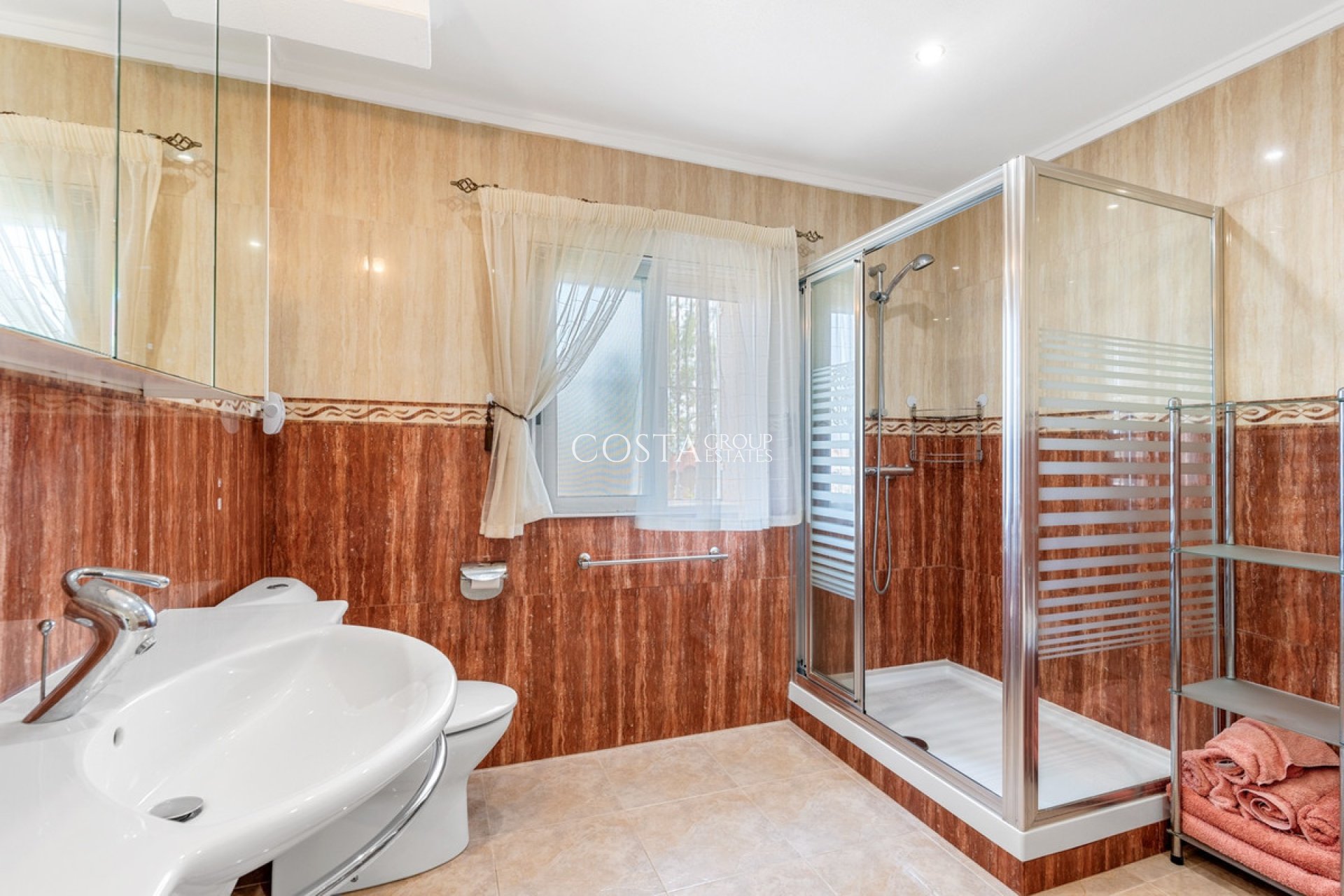 Resale - Villa -
Rojales - Ciudad Quesada