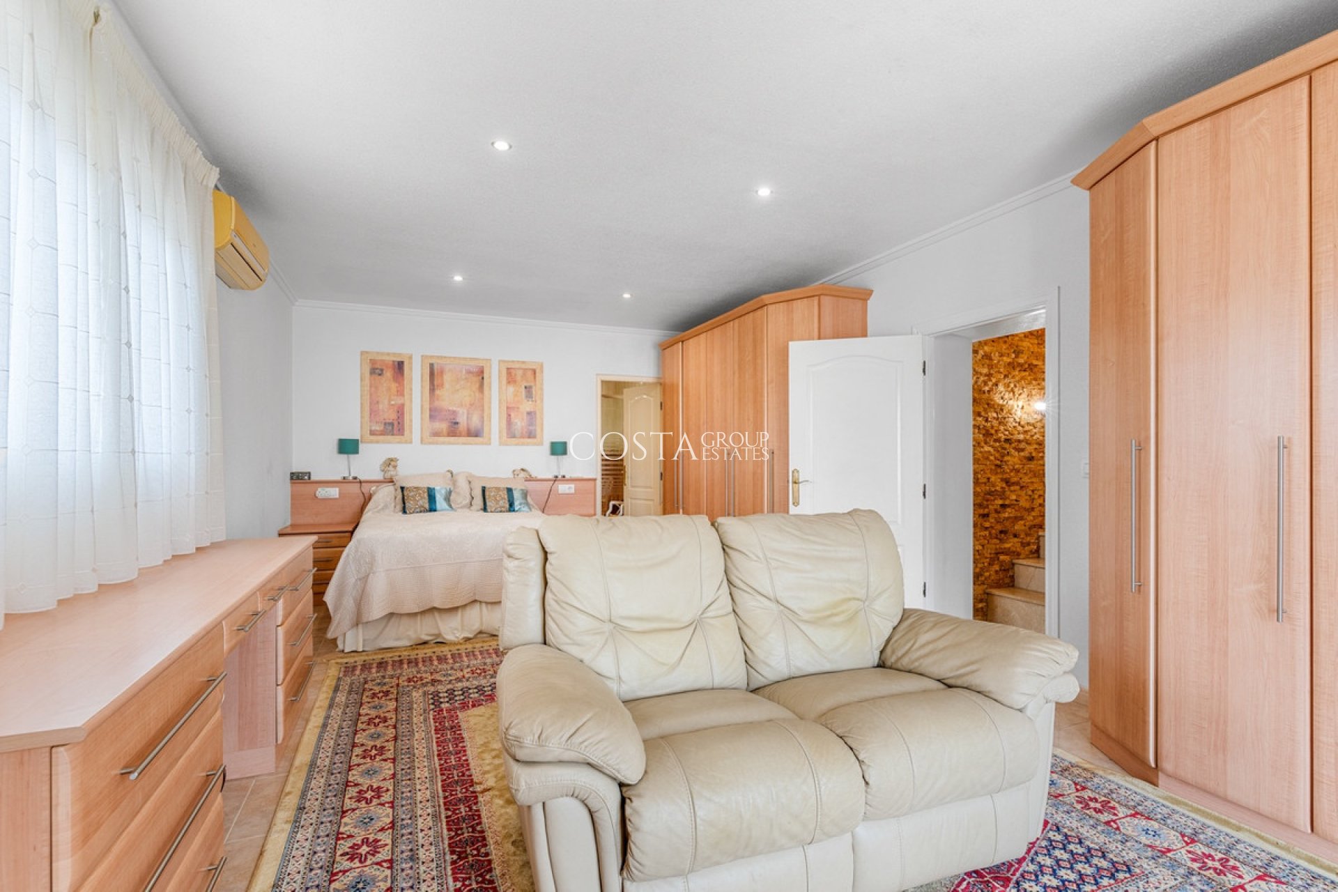 Resale - Villa -
Rojales - Ciudad Quesada