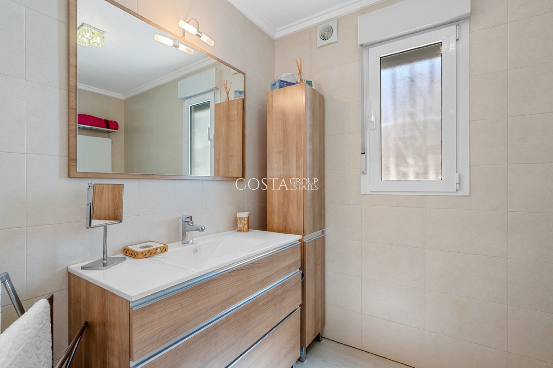 Resale - Villa -
Rojales - Ciudad Quesada