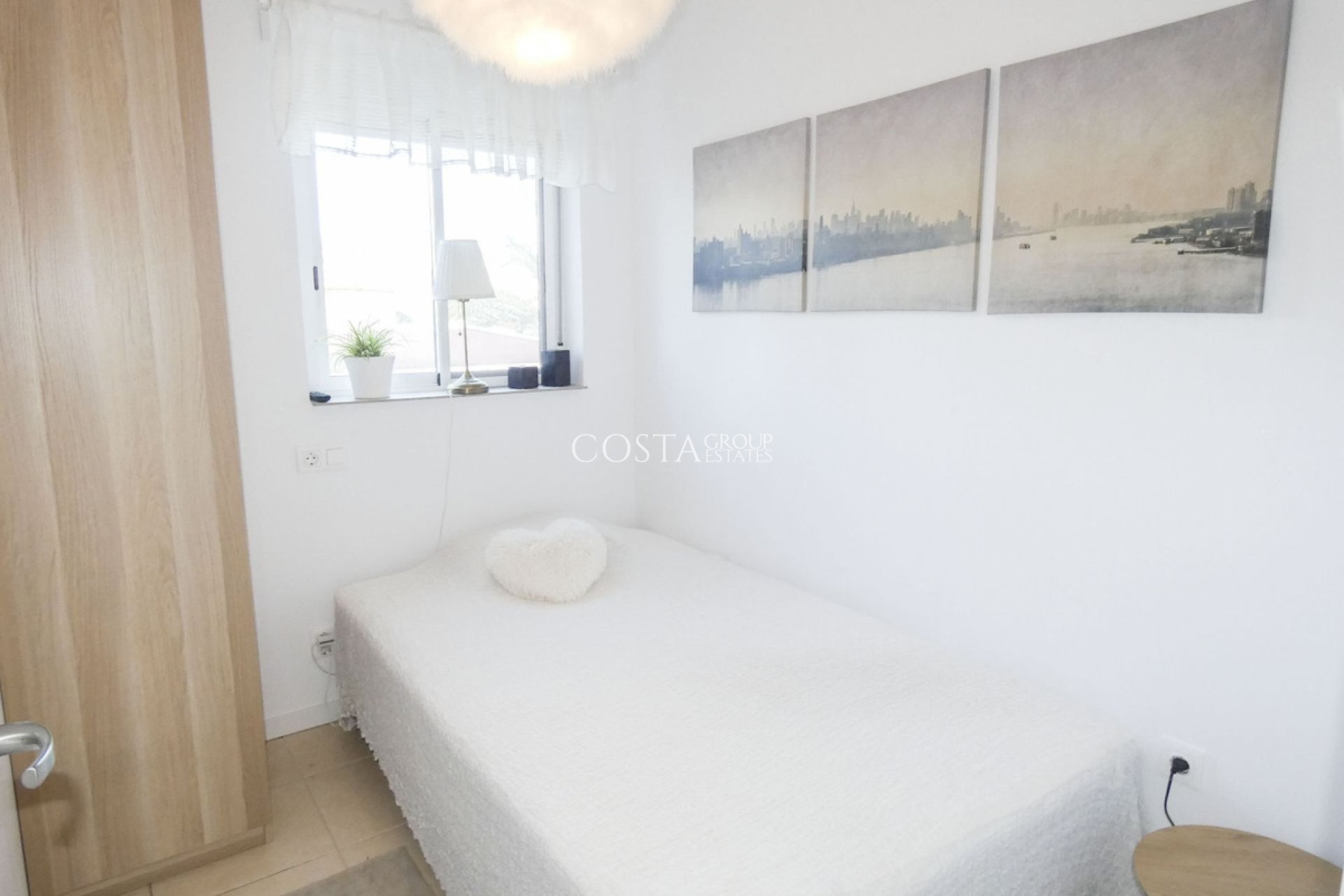 Resale - Villa -
Rojales - Ciudad Quesada