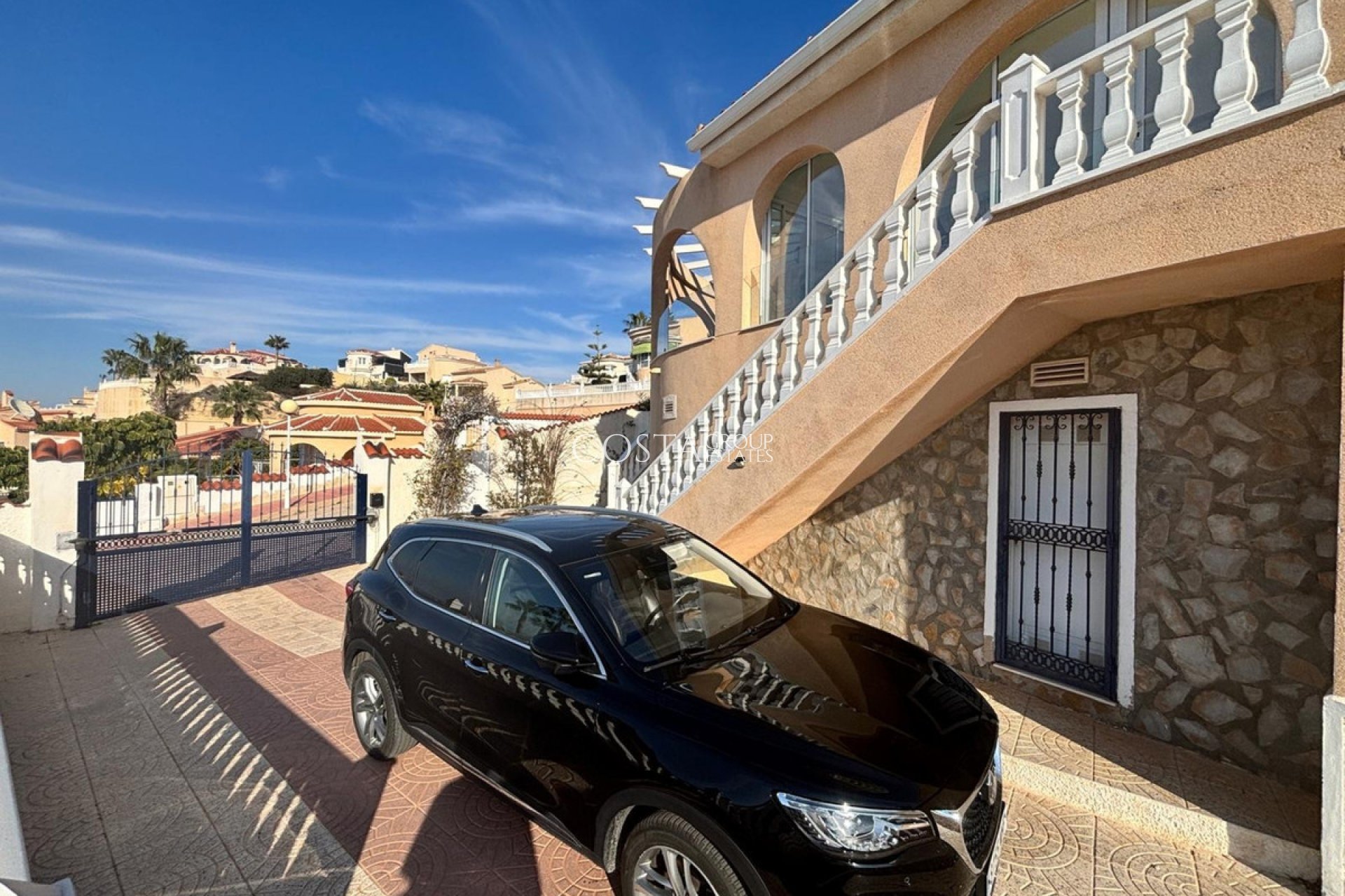 Resale - Villa -
Rojales - Ciudad Quesada