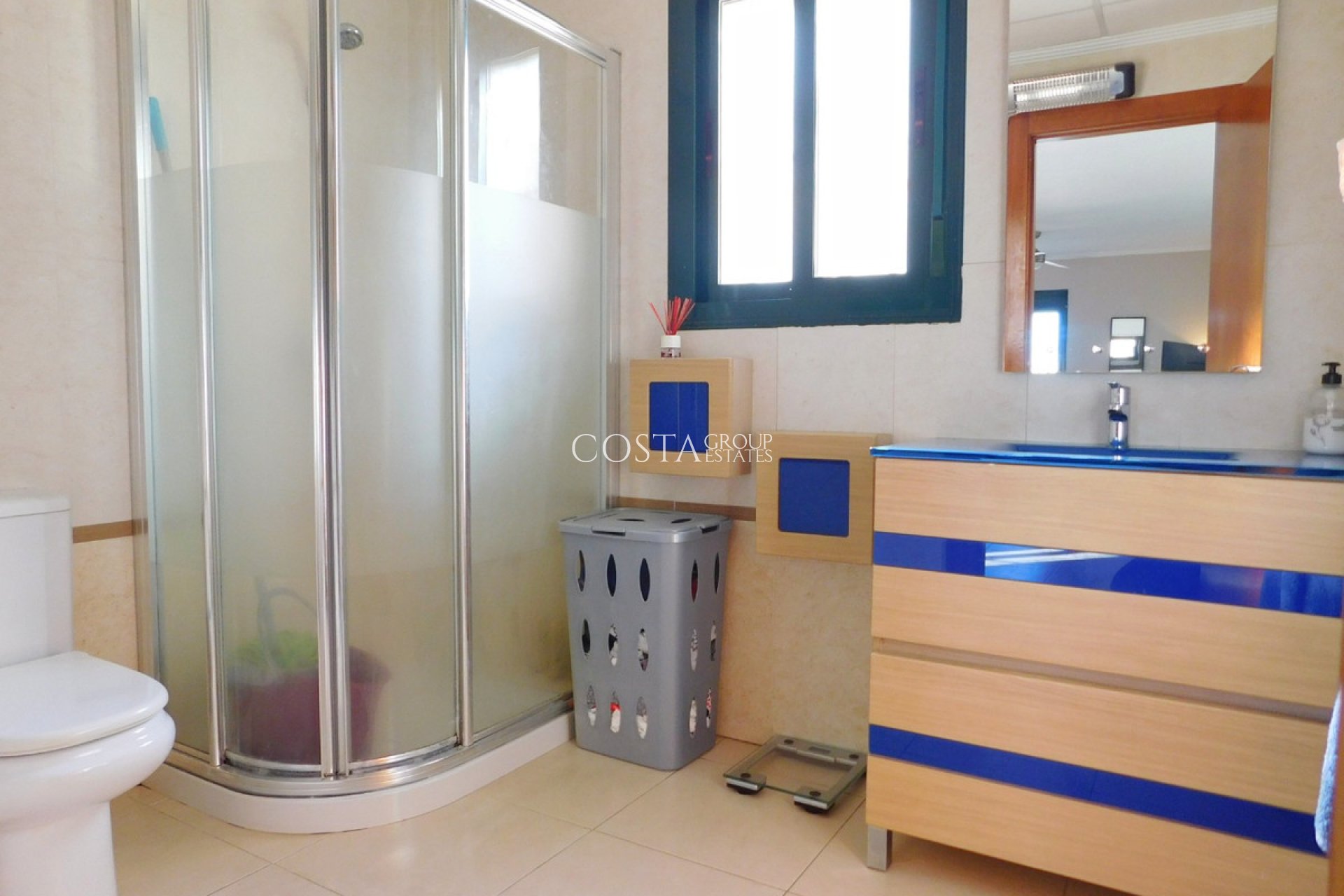 Resale - Villa -
Rojales - Ciudad Quesada