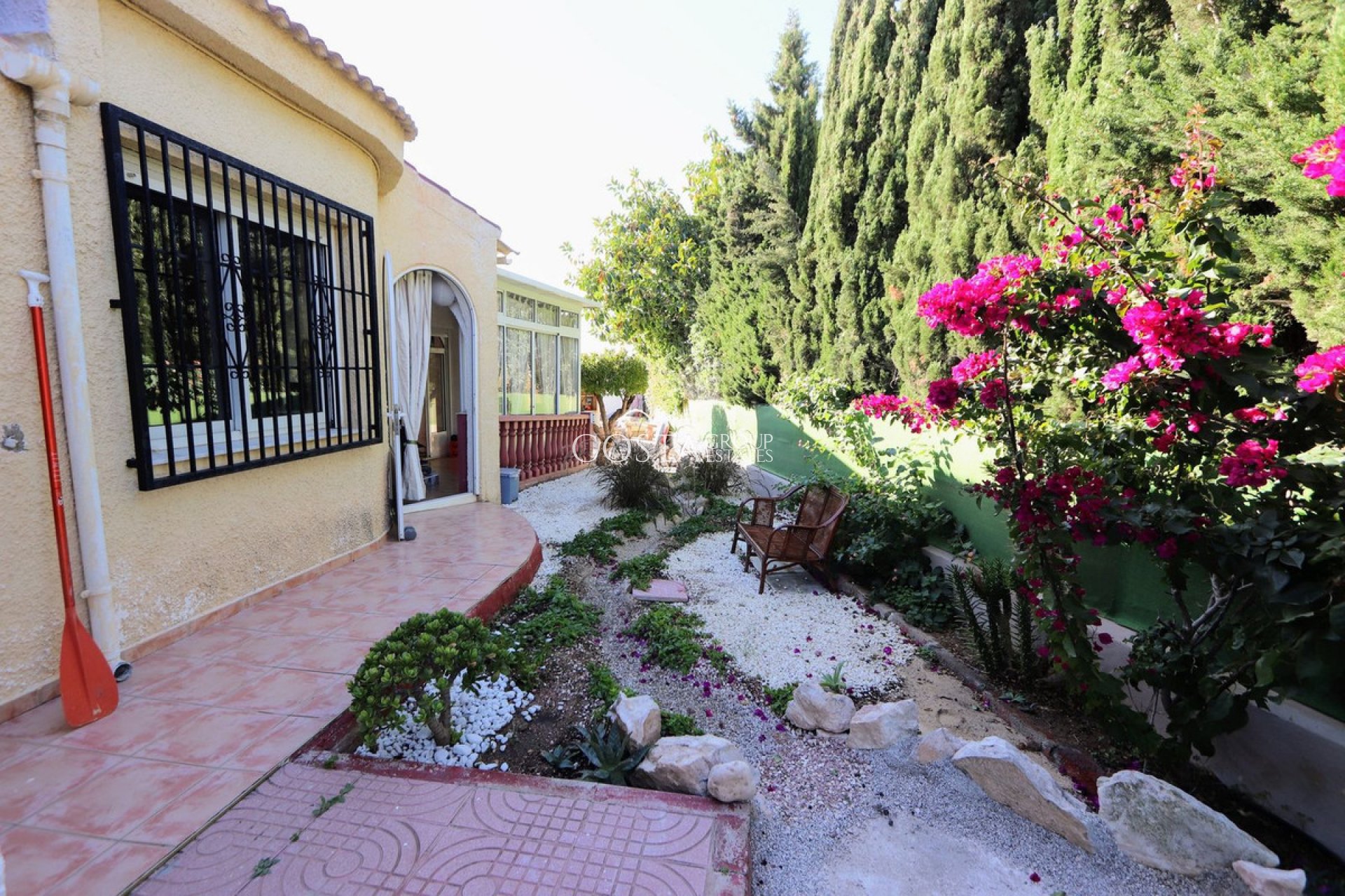 Resale - Villa -
Rojales - Ciudad Quesada