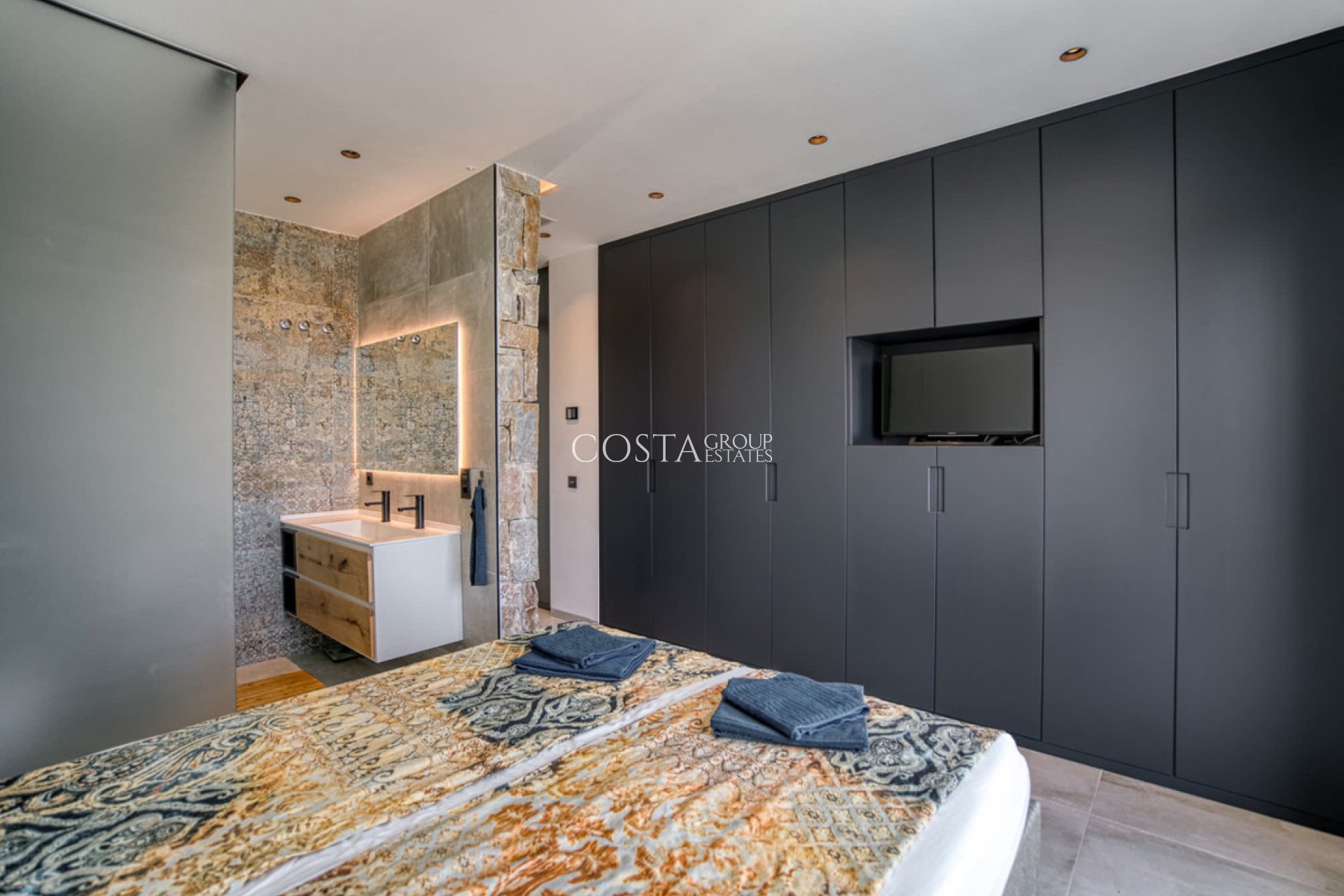 Resale - Villa -
Rojales - Ciudad Quesada