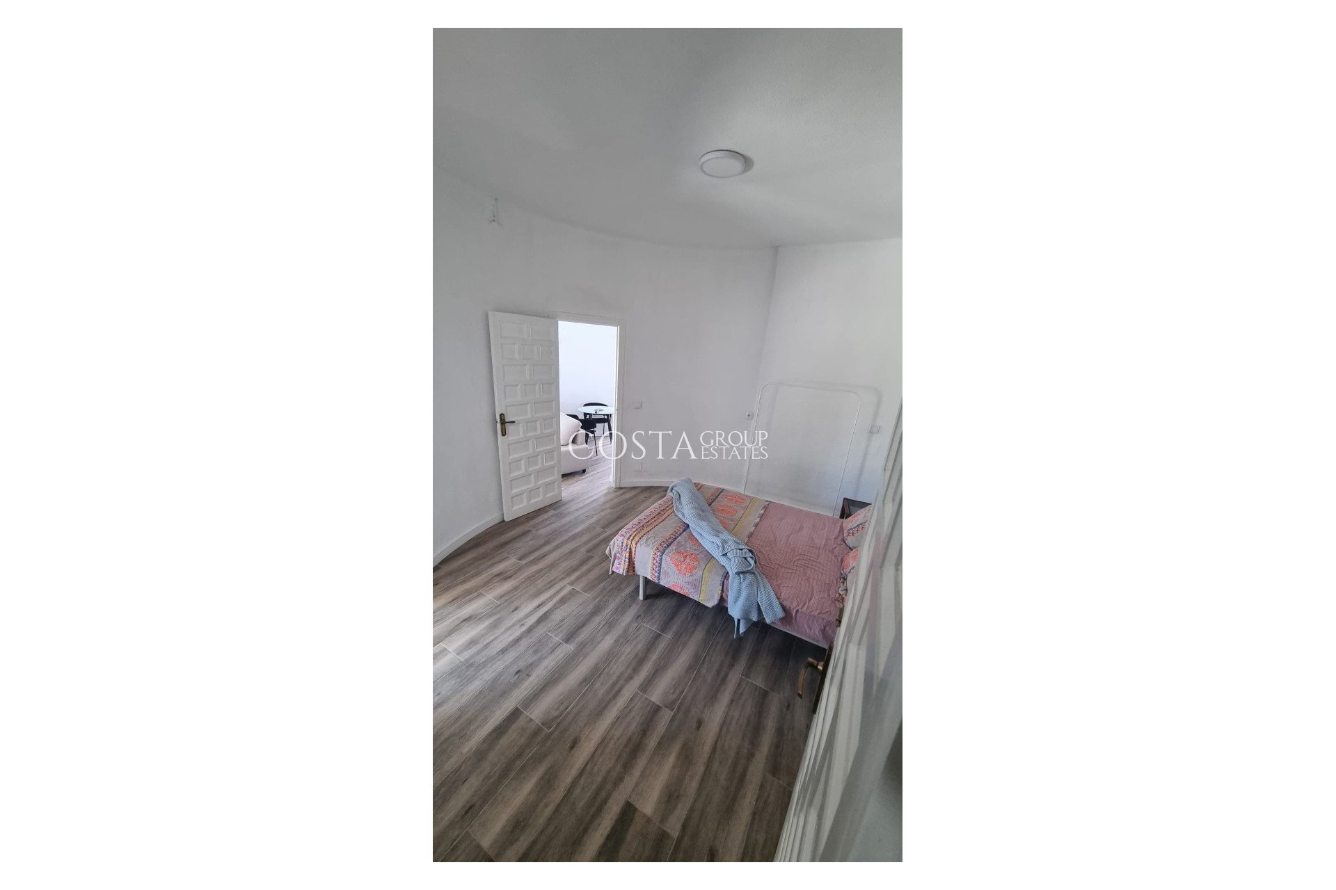 Resale - Villa -
Rojales - Ciudad Quesada