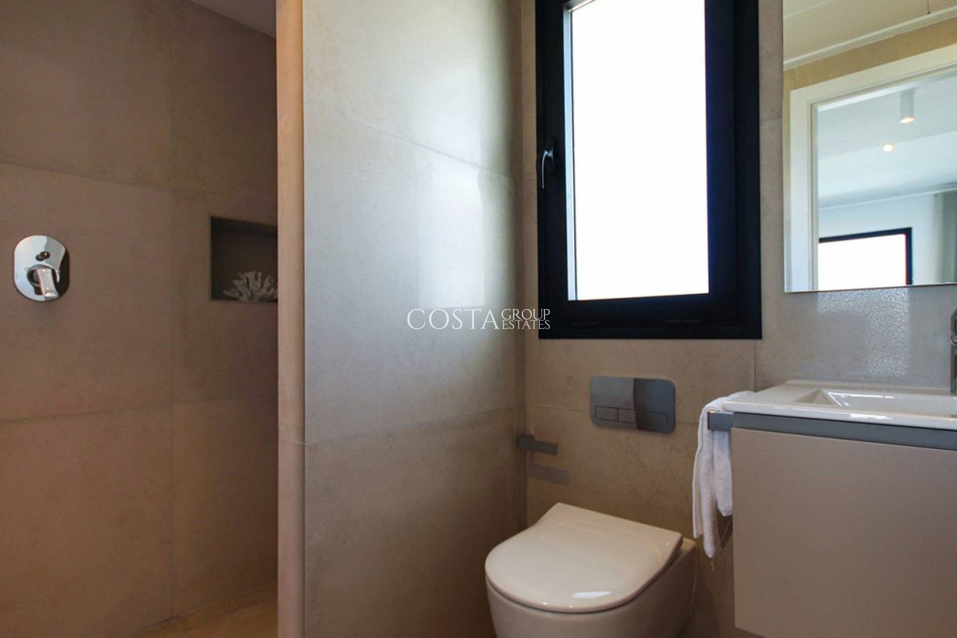 Resale - Villa -
Rojales - Ciudad Quesada