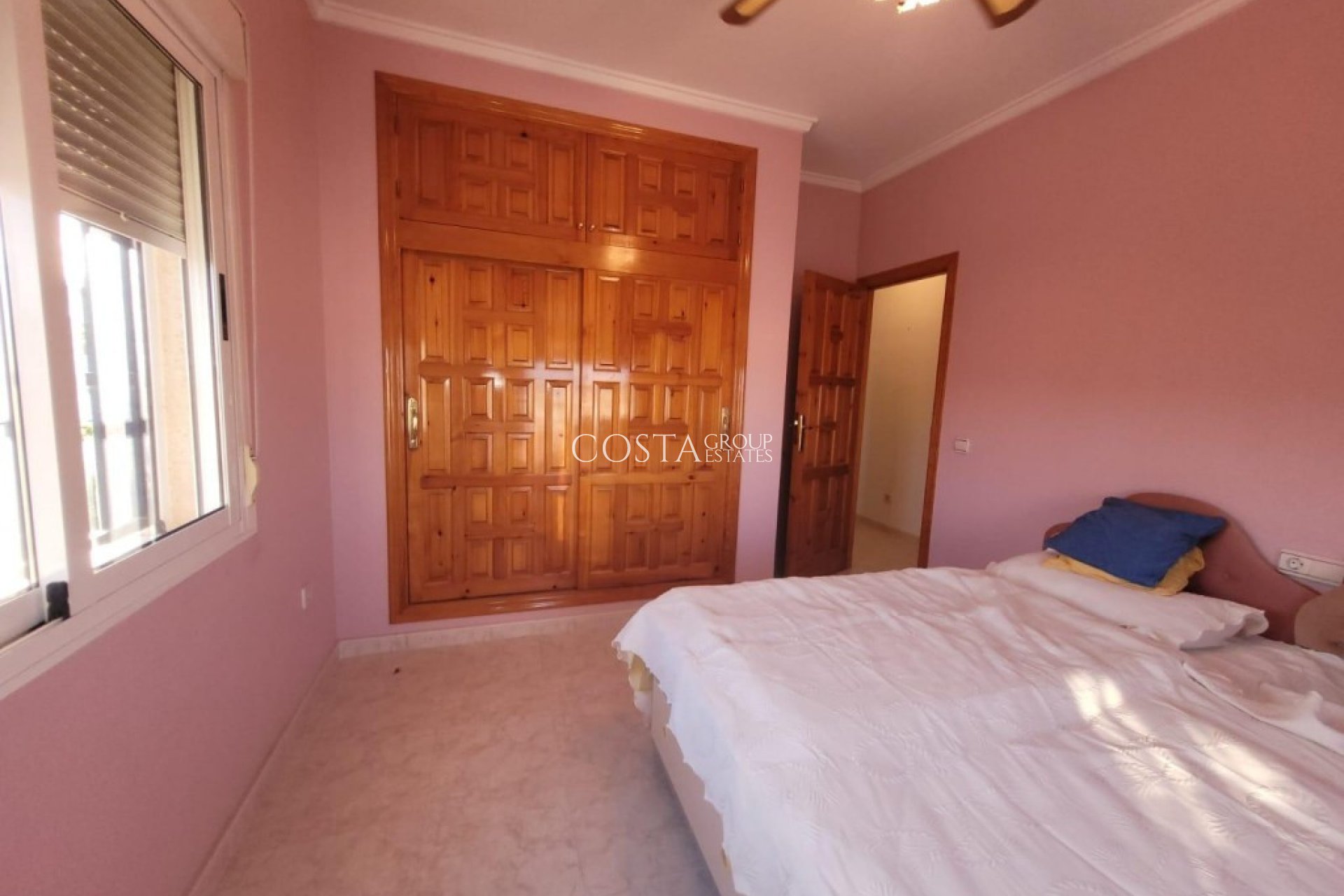 Resale - Villa -
Rojales - Quesada
