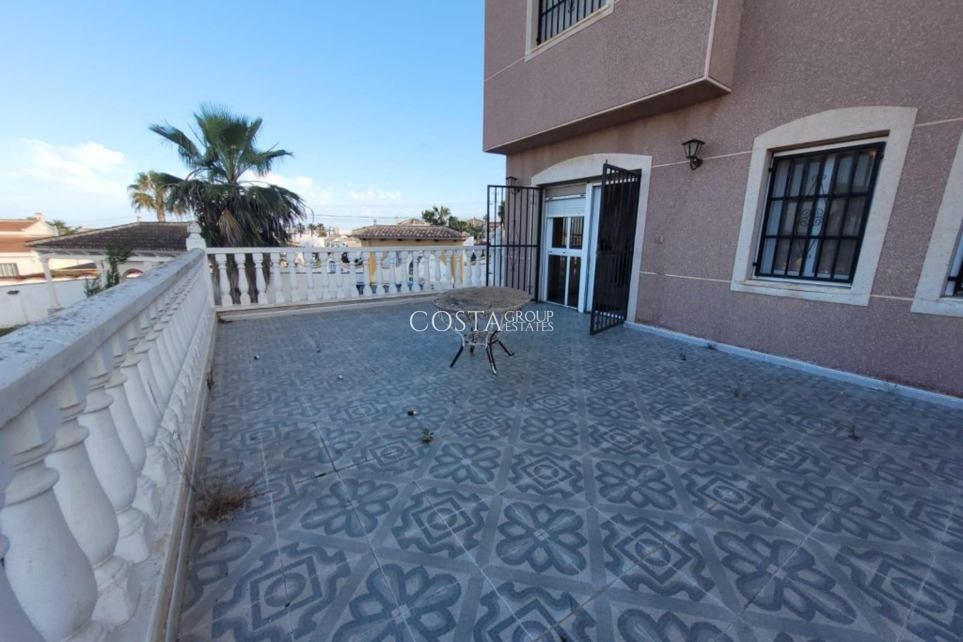 Resale - Villa -
Rojales - Quesada