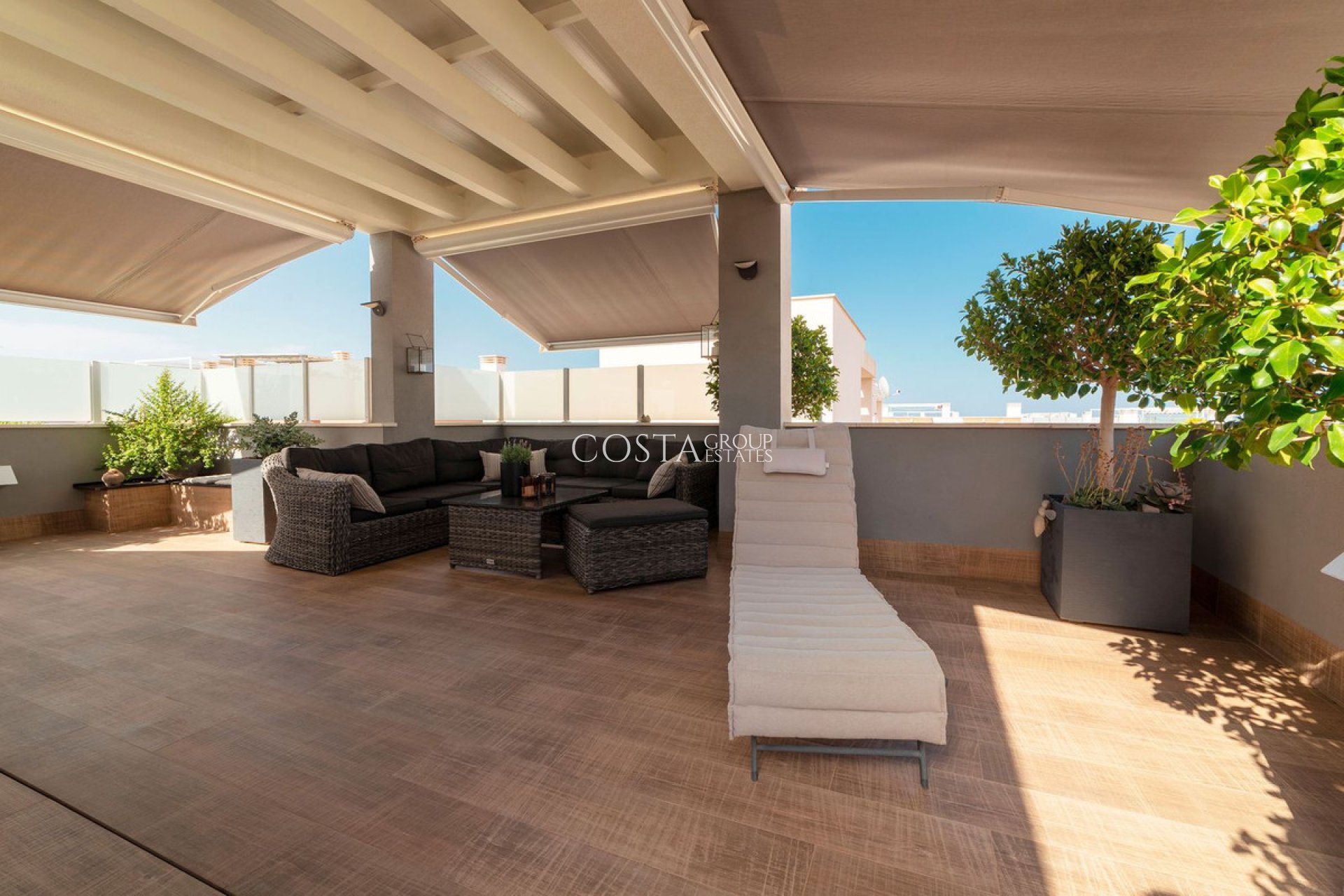 Resale - Villa -
Rojales - Quesada