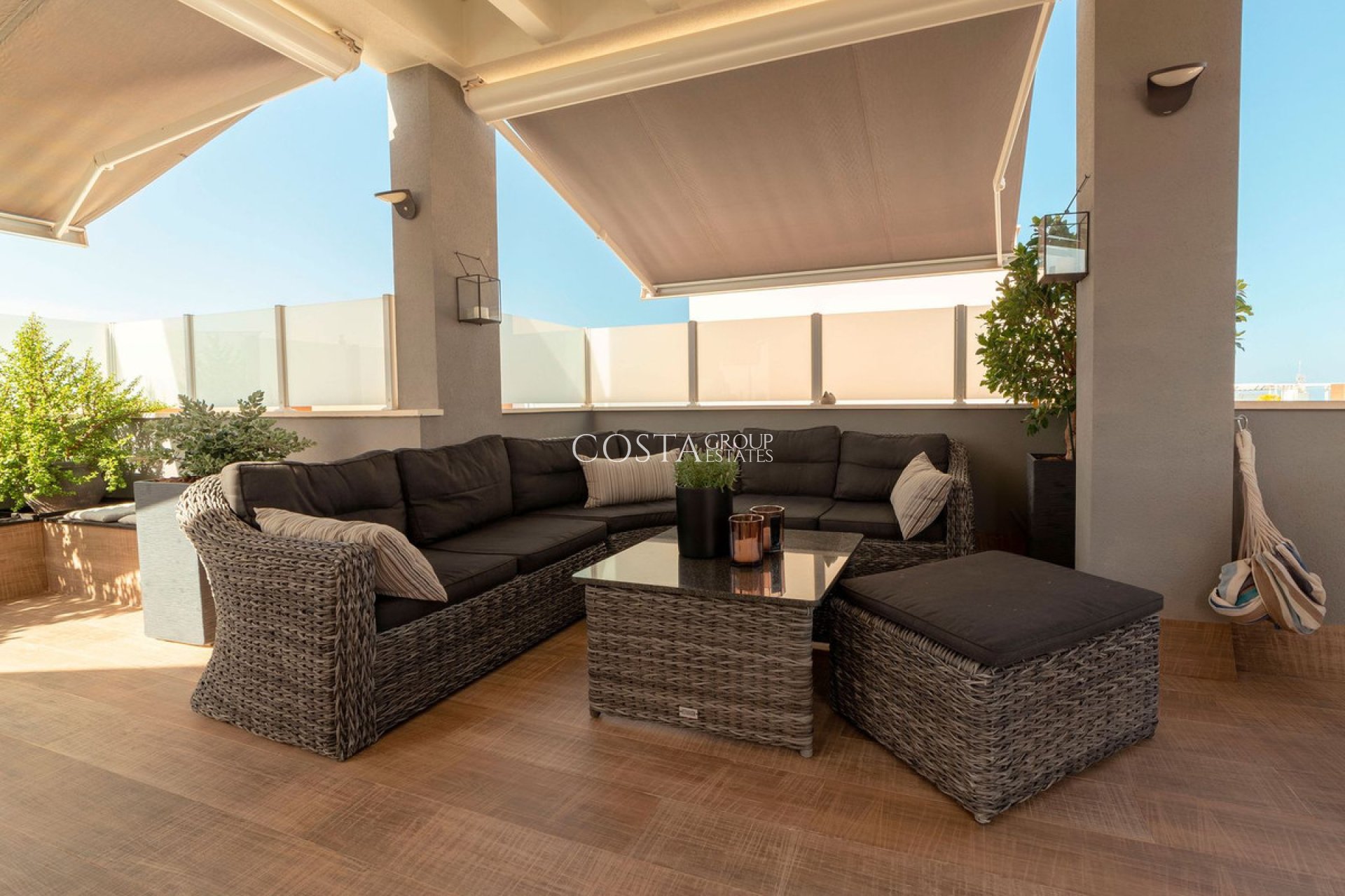 Resale - Villa -
Rojales - Quesada